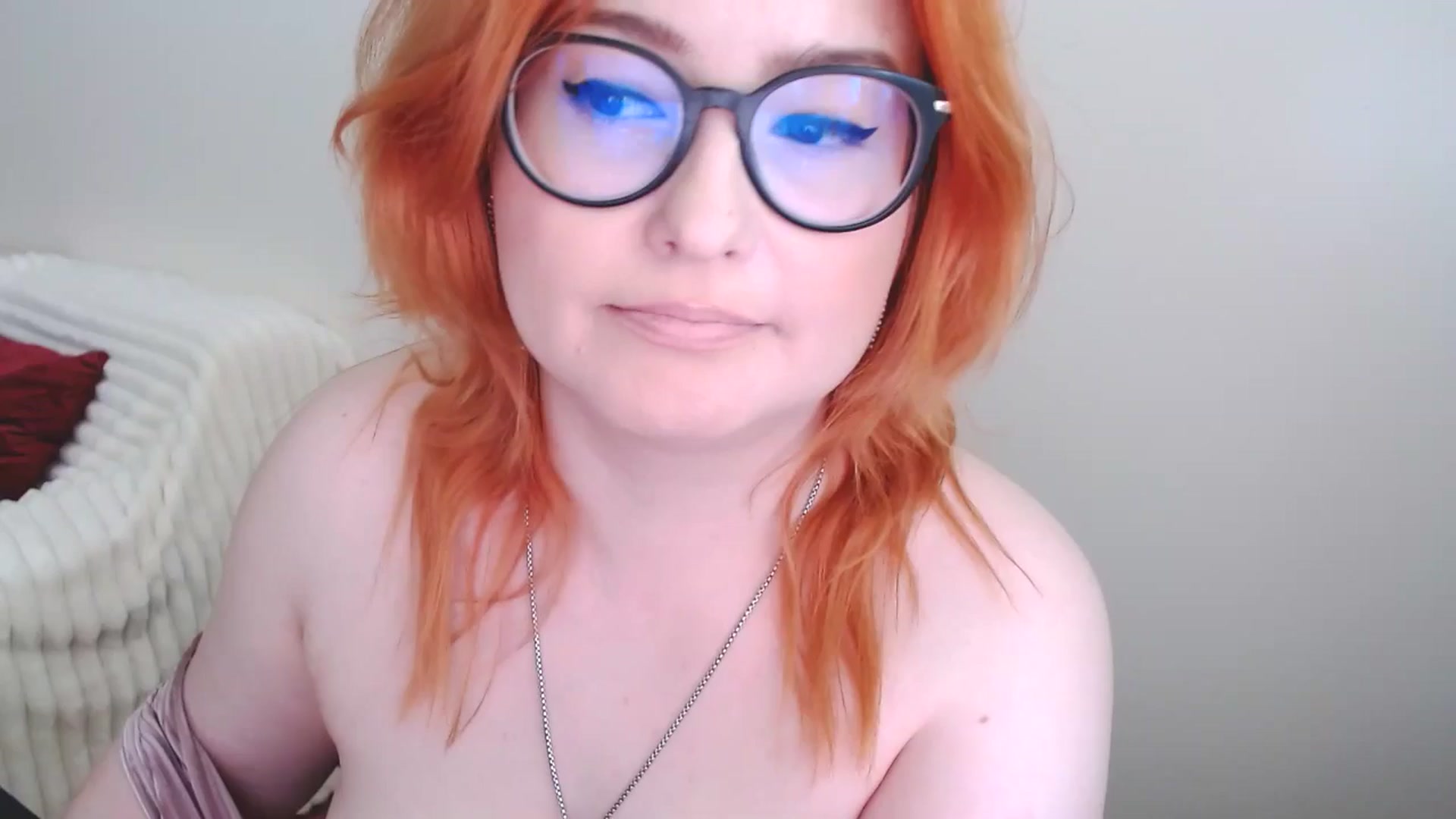 Gallery image thumbnail from EvaStar19's myfreecams stream on, 03/30/2025, 14:07 image 5 of 20