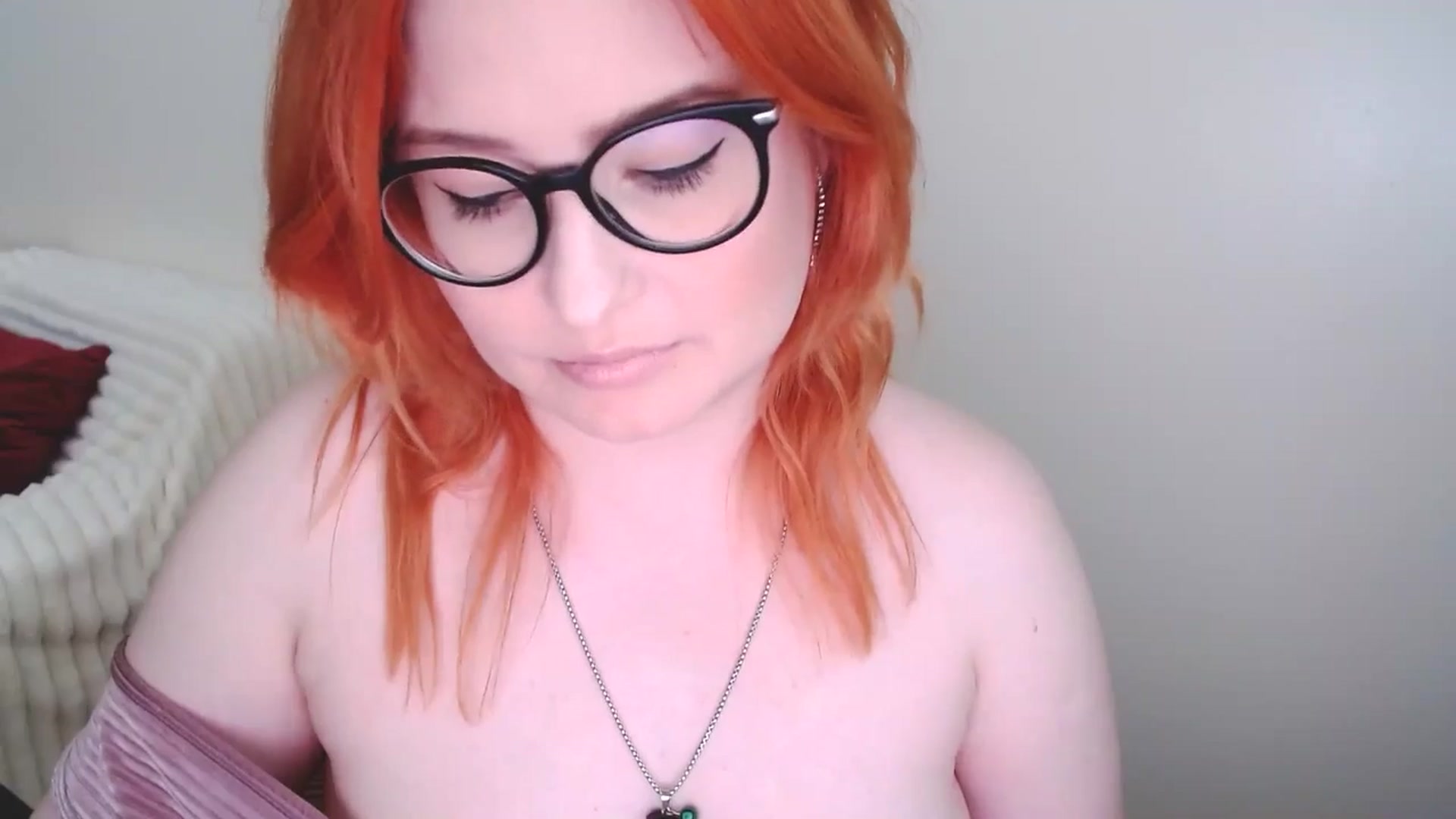 Gallery image thumbnail from EvaStar19's myfreecams stream on, 03/30/2025, 15:12 image 10 of 20