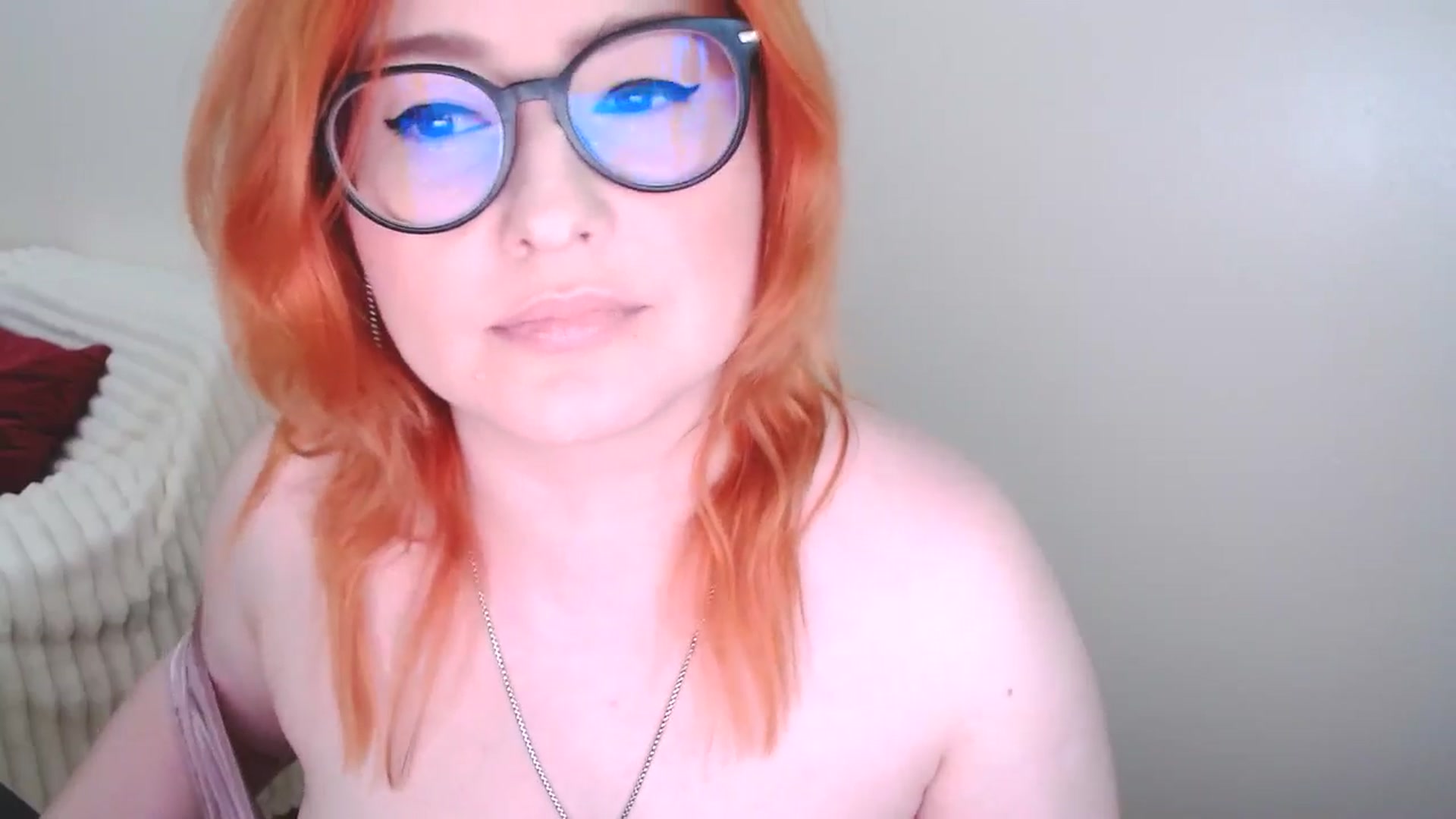 Gallery image thumbnail from EvaStar19's myfreecams stream on, 03/30/2025, 16:10 image 3 of 20