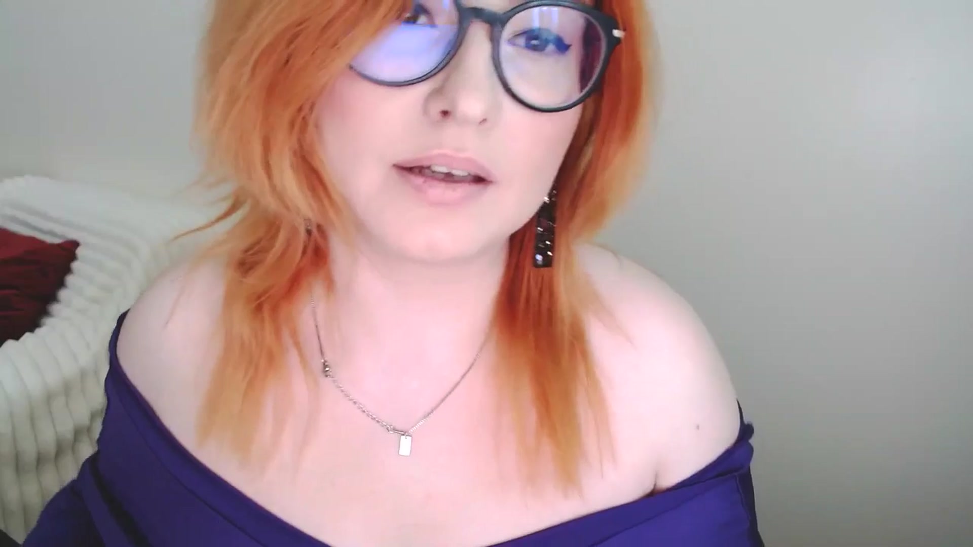 Gallery image thumbnail from EvaStar19's myfreecams stream on, 04/05/2025, 12:23 image 16 of 20
