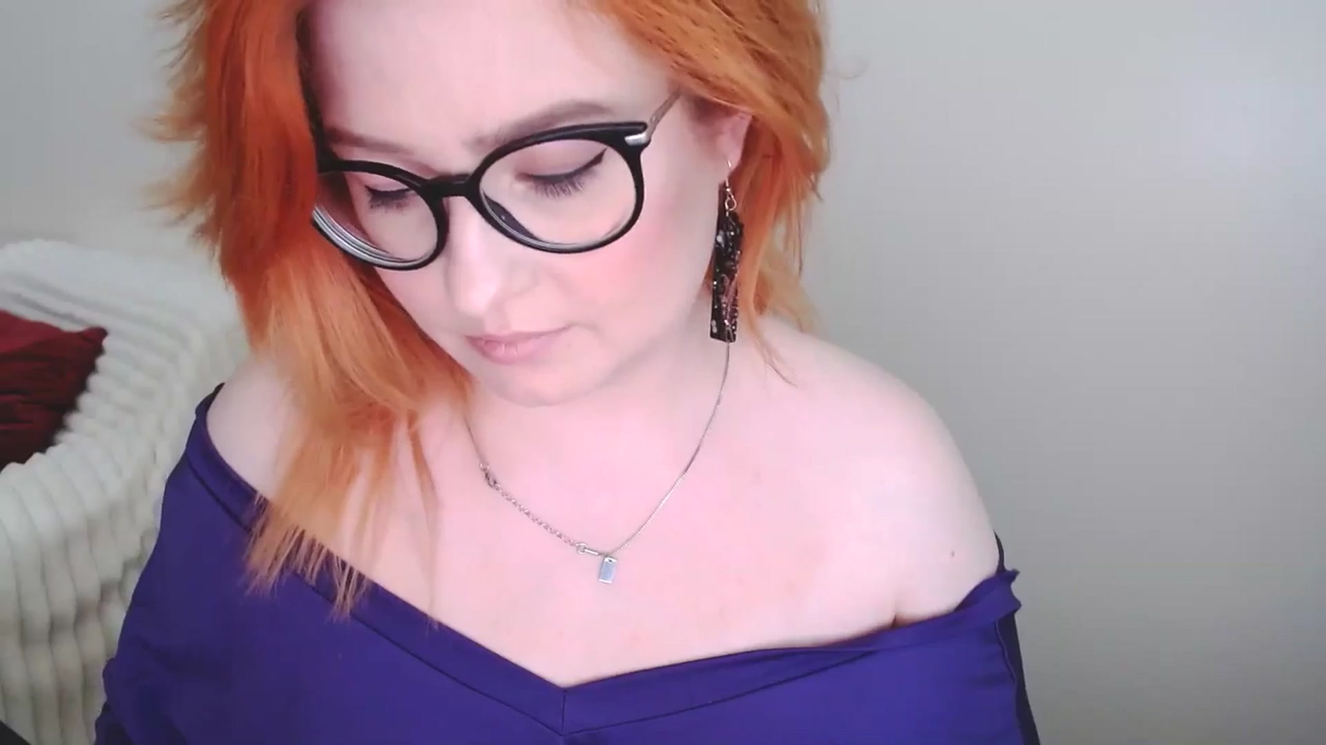 Gallery image thumbnail from EvaStar19's myfreecams stream on, 04/05/2025, 12:23 image 17 of 20