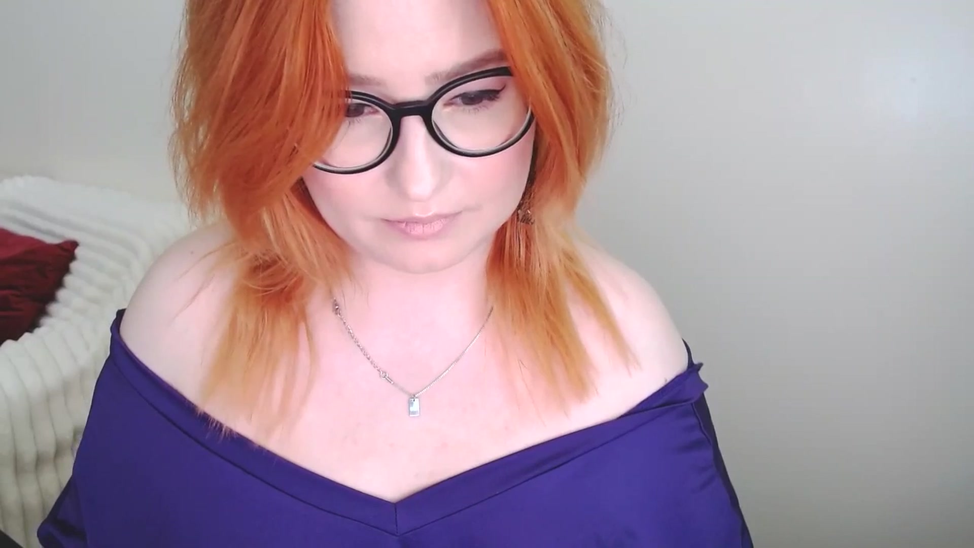 Gallery image thumbnail from EvaStar19's myfreecams stream on, 04/05/2025, 12:23 image 14 of 20