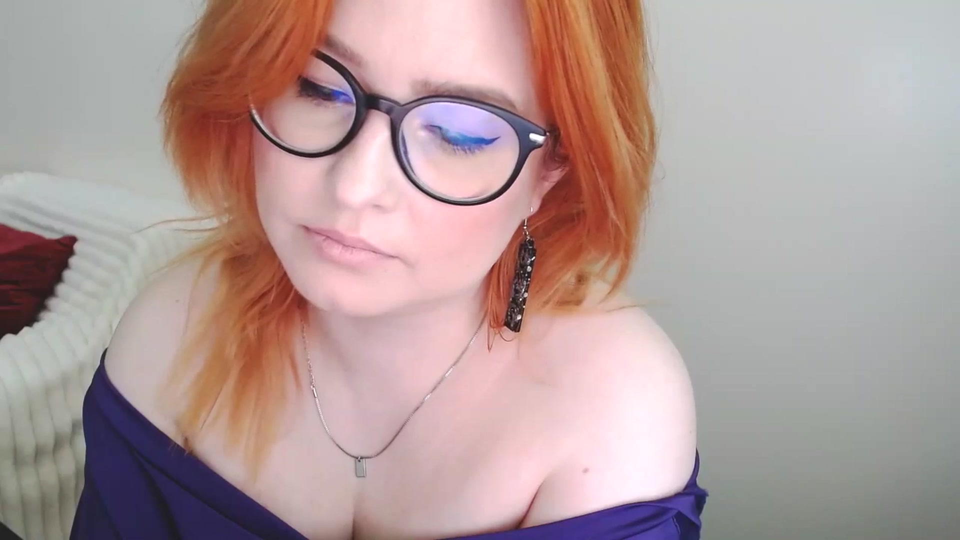 Gallery image thumbnail from EvaStar19's myfreecams stream on, 04/05/2025, 12:23 image 4 of 20