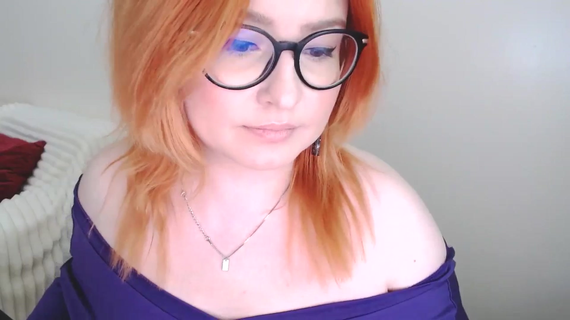 Gallery image thumbnail from EvaStar19's myfreecams stream on, 04/05/2025, 12:23 image 13 of 20