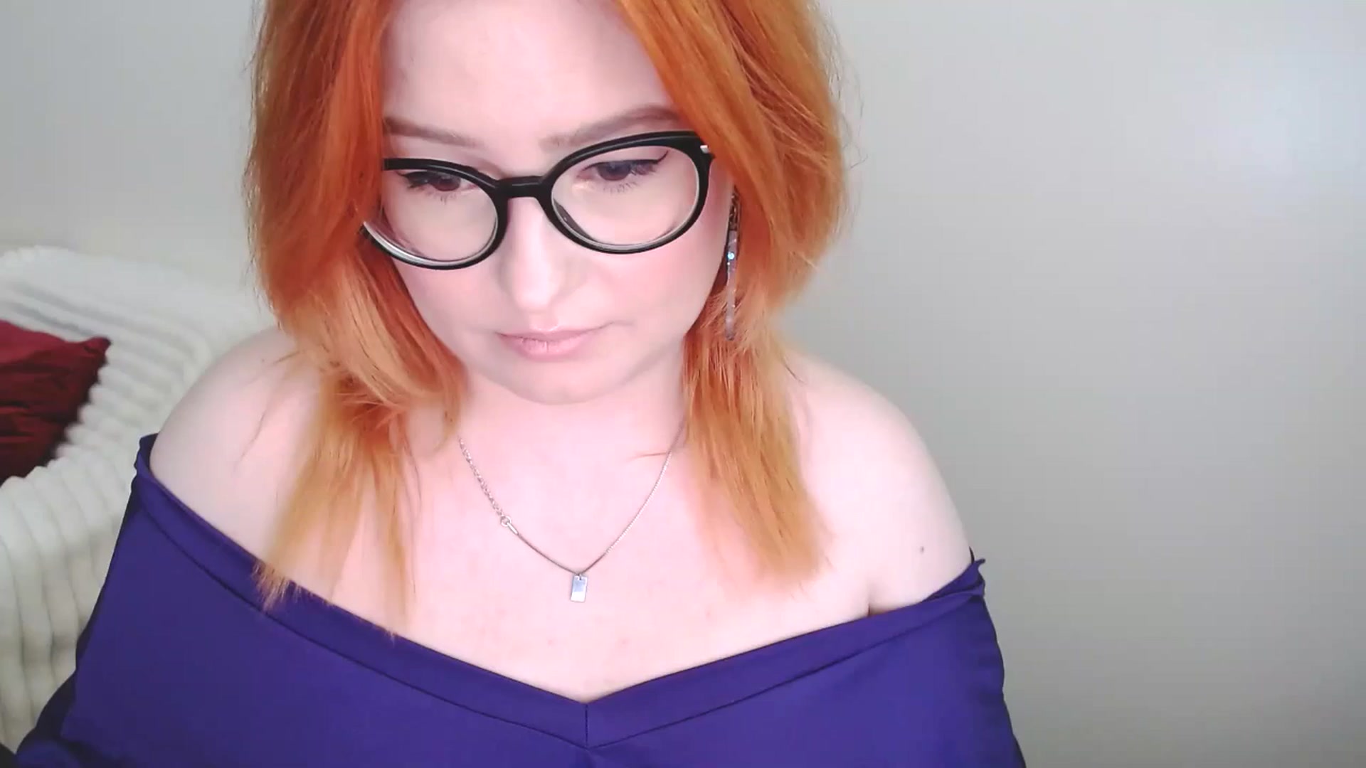 Gallery image thumbnail from EvaStar19's myfreecams stream on, 04/05/2025, 12:23 image 12 of 20