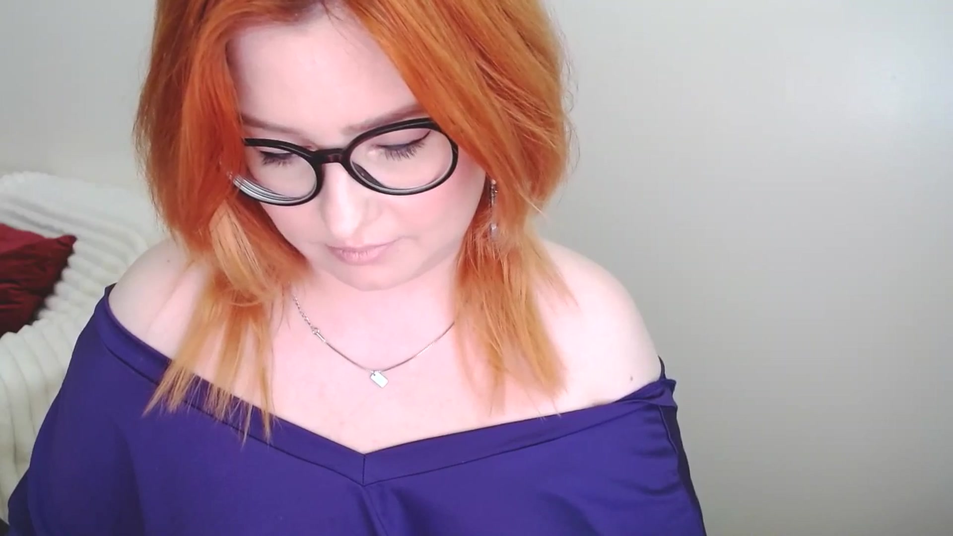 Gallery image thumbnail from EvaStar19's myfreecams stream on, 04/05/2025, 12:23 image 8 of 20