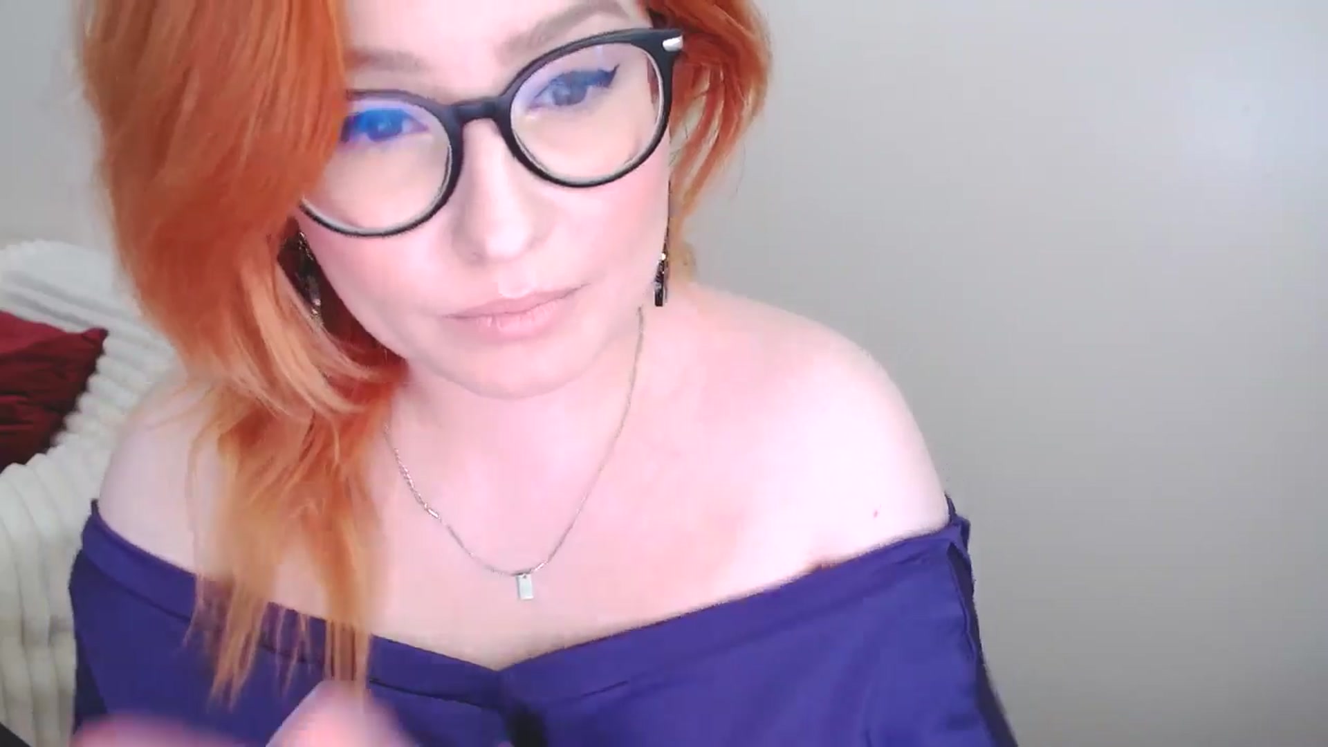 Gallery image thumbnail from EvaStar19's myfreecams stream on, 04/05/2025, 12:23 image 3 of 20