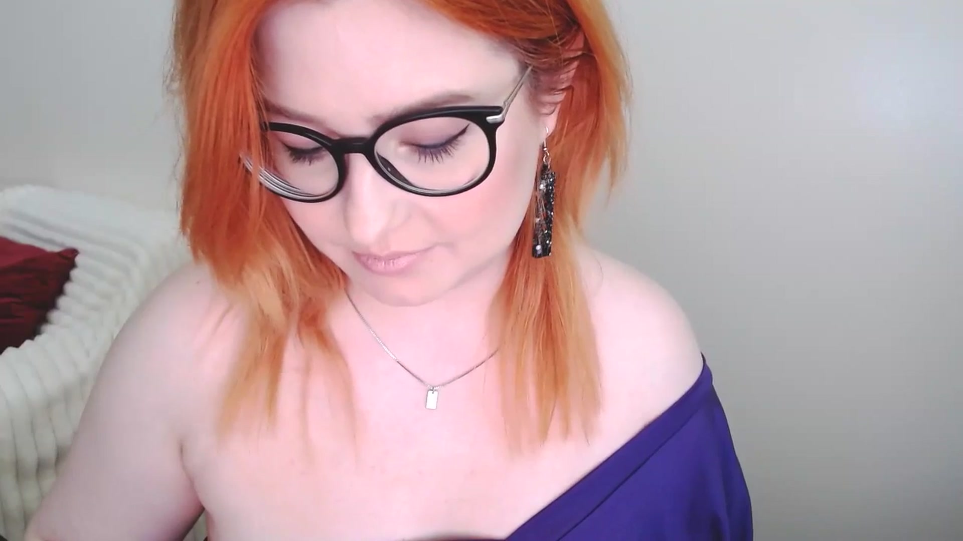 Gallery image thumbnail from EvaStar19's myfreecams stream on, 04/05/2025, 13:31 image 9 of 20