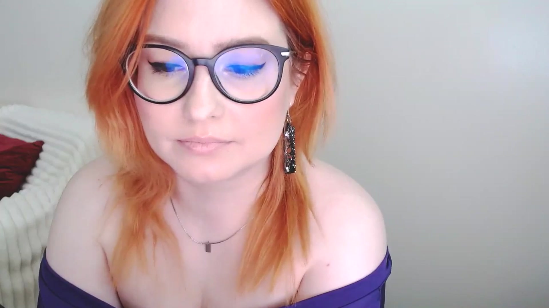 Gallery image thumbnail from EvaStar19's myfreecams stream on, 04/05/2025, 13:31 image 11 of 20