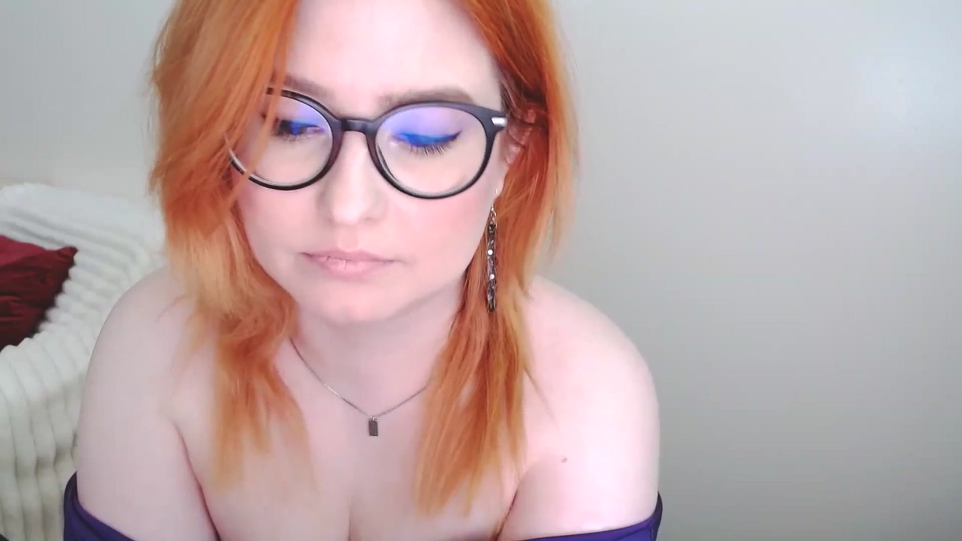 Gallery image thumbnail from EvaStar19's myfreecams stream on, 04/05/2025, 13:31 image 16 of 20