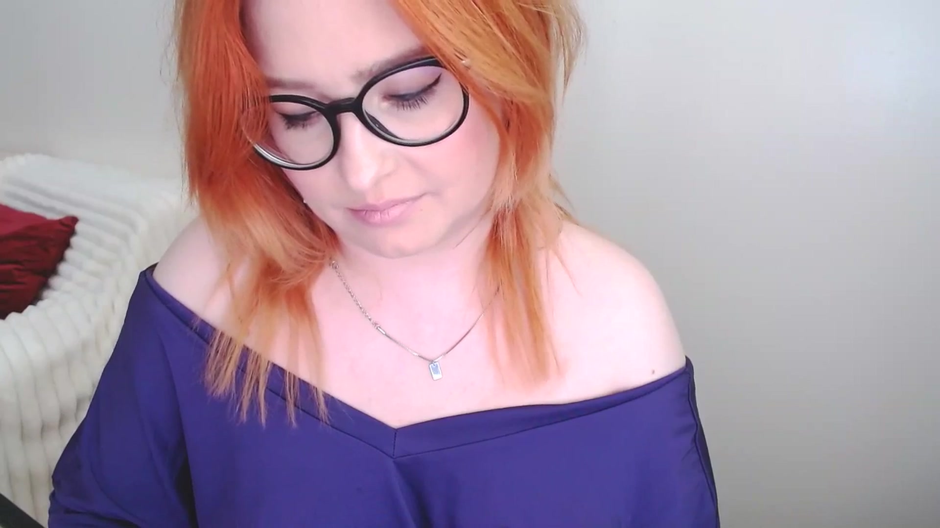 Gallery image thumbnail from EvaStar19's myfreecams stream on, 04/05/2025, 14:41 image 9 of 20