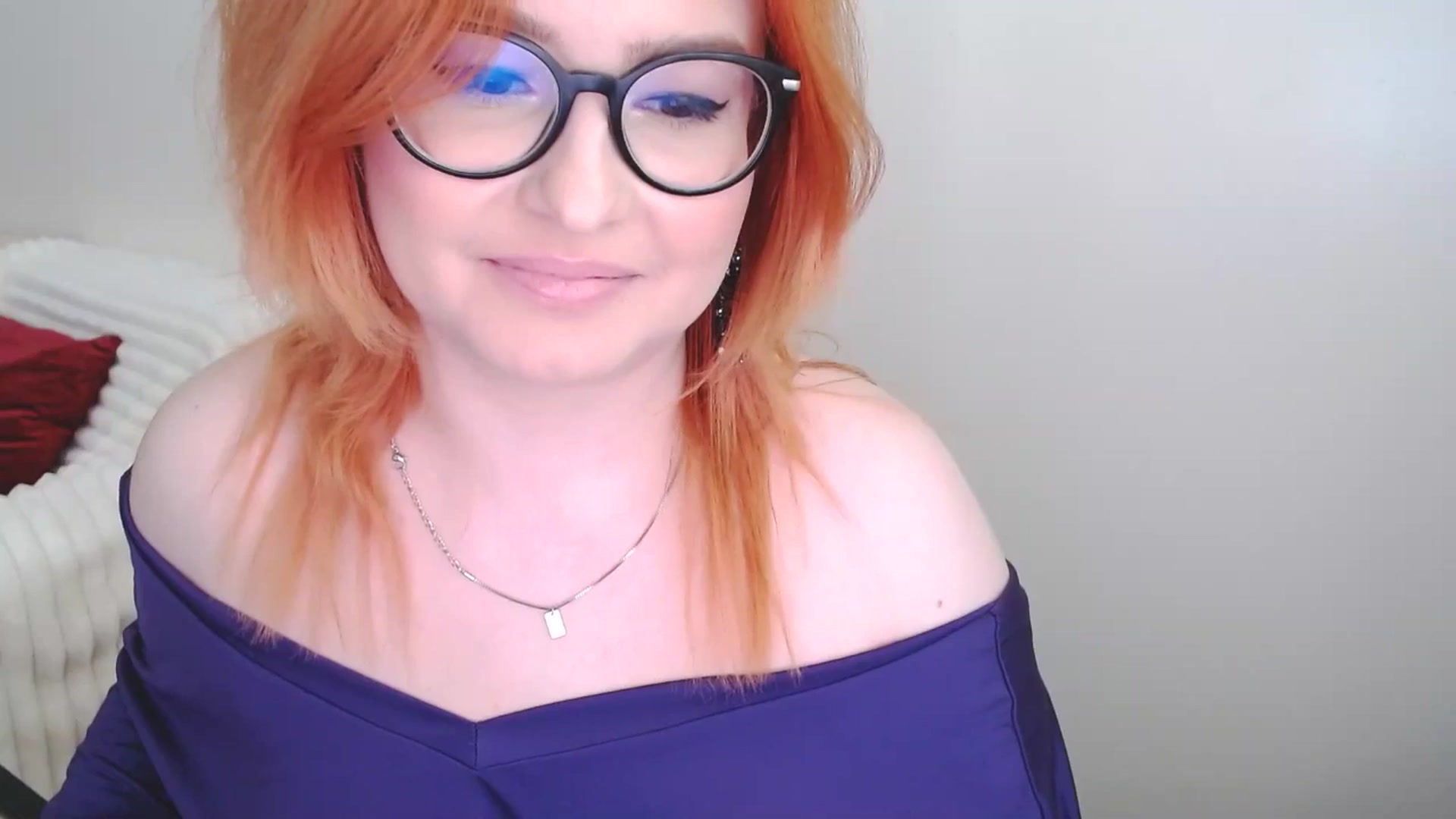 Gallery image thumbnail from EvaStar19's myfreecams stream on, 04/05/2025, 14:41 image 10 of 20