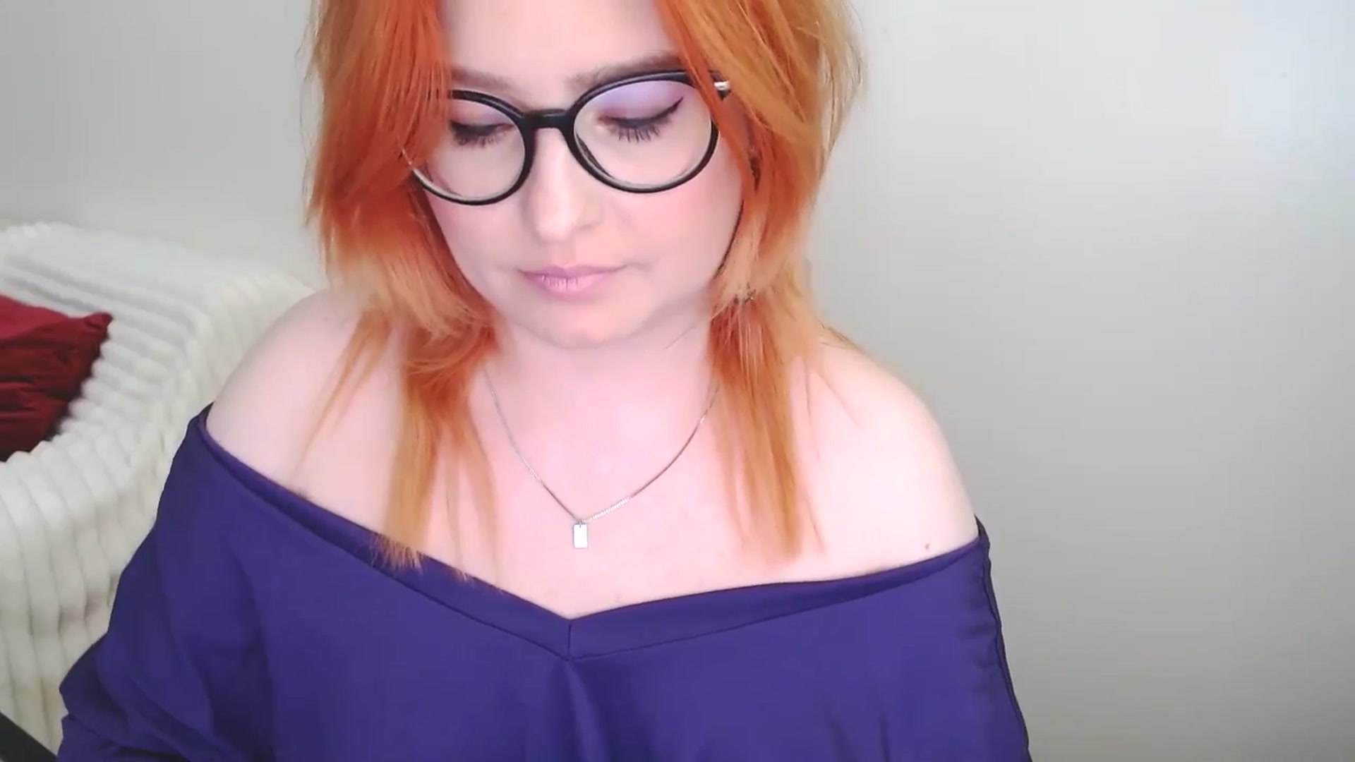 Gallery image thumbnail from EvaStar19's myfreecams stream on, 04/05/2025, 14:41 image 12 of 20