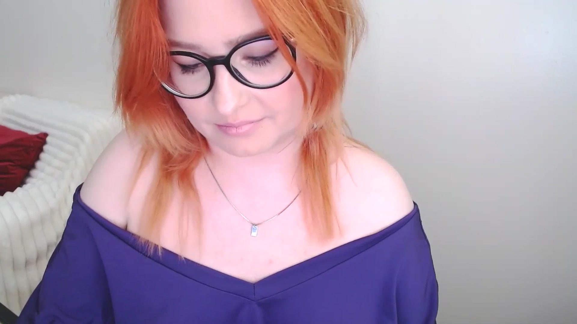 Gallery image thumbnail from EvaStar19's myfreecams stream on, 04/05/2025, 14:41 image 13 of 20