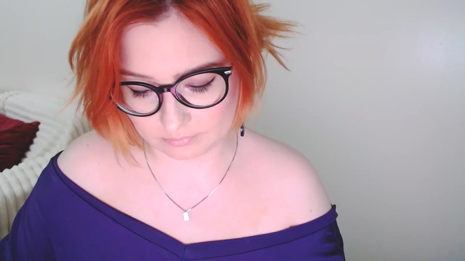 Gallery image thumbnail from EvaStar19's myfreecams stream on, 04/05/2025, 16:17 image 12 of 20