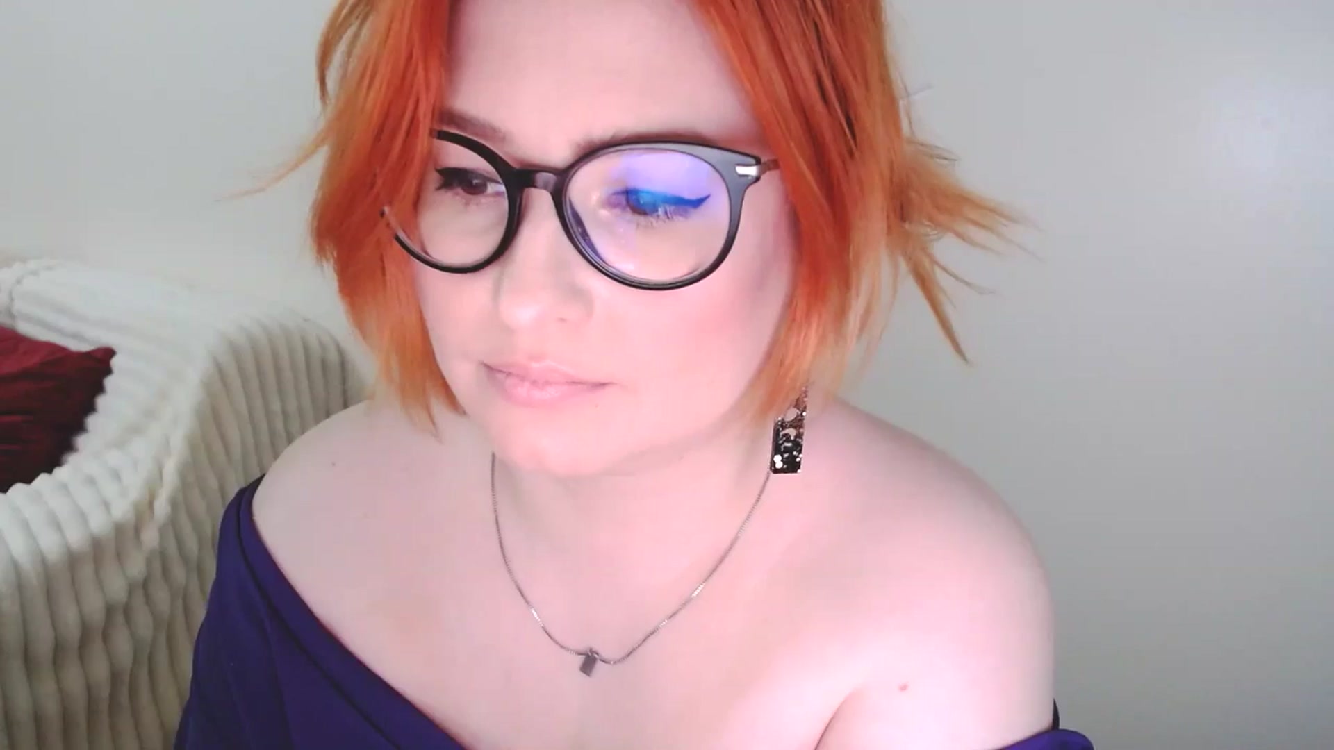 Gallery image thumbnail from EvaStar19's myfreecams stream on, 04/05/2025, 16:17 image 19 of 20