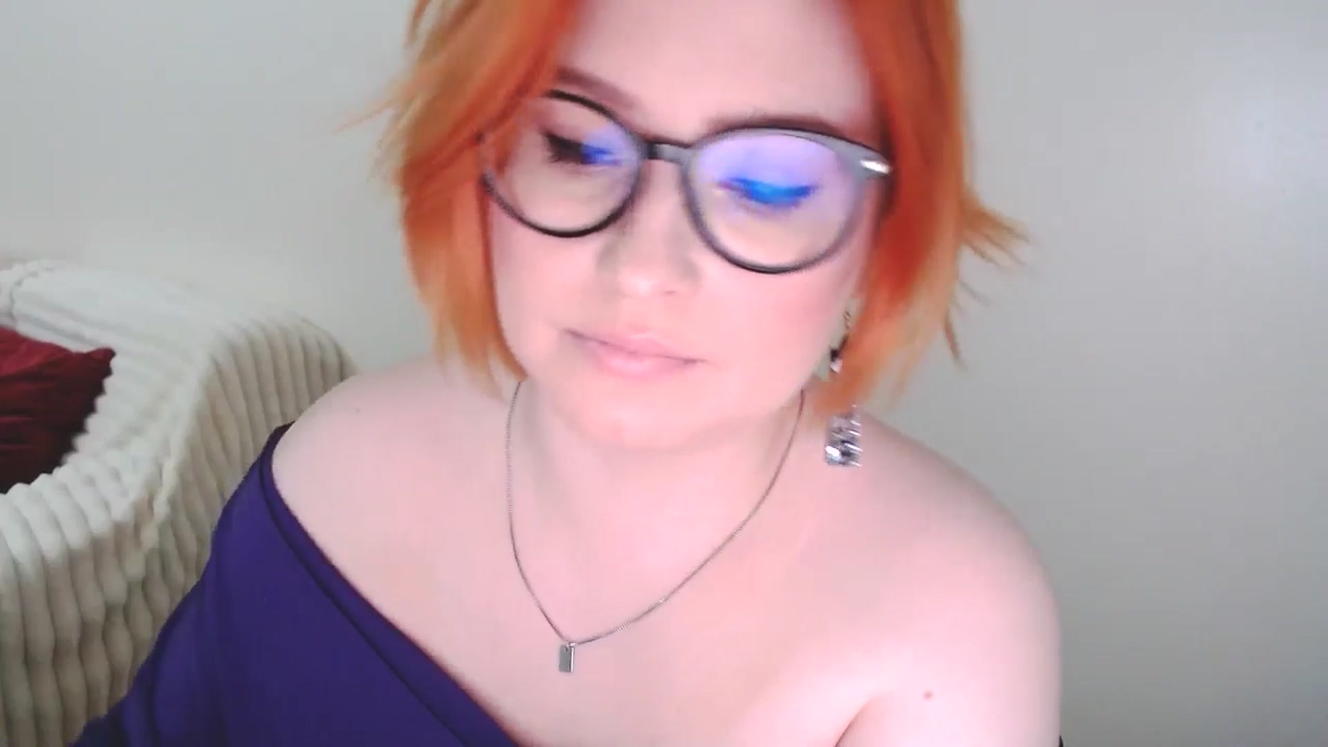 Gallery image thumbnail from EvaStar19's myfreecams stream on, 04/05/2025, 16:17 image 11 of 20