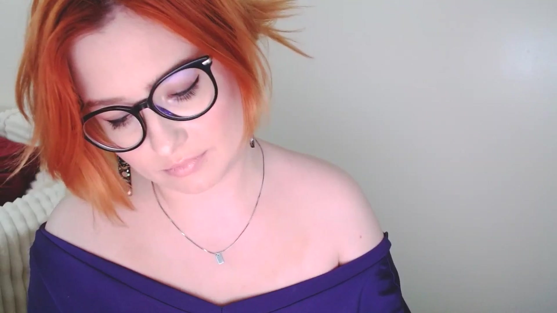 Gallery image thumbnail from EvaStar19's myfreecams stream on, 04/05/2025, 16:17 image 18 of 20