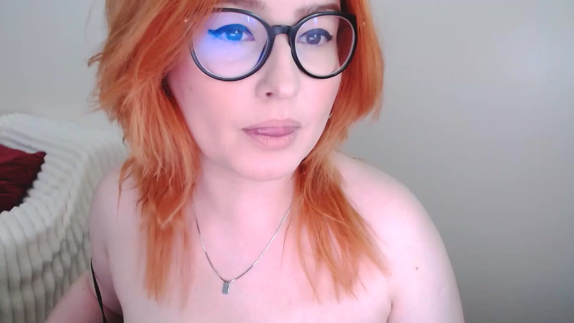 Gallery image thumbnail from EvaStar19's myfreecams stream on, 04/06/2025, 11:58 image 8 of 20