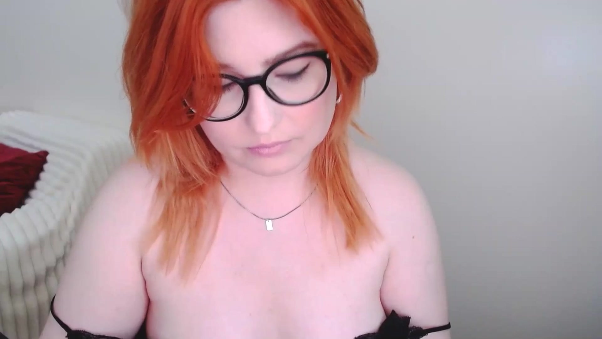 Gallery image thumbnail from EvaStar19's myfreecams stream on, 04/06/2025, 12:24 image 9 of 20