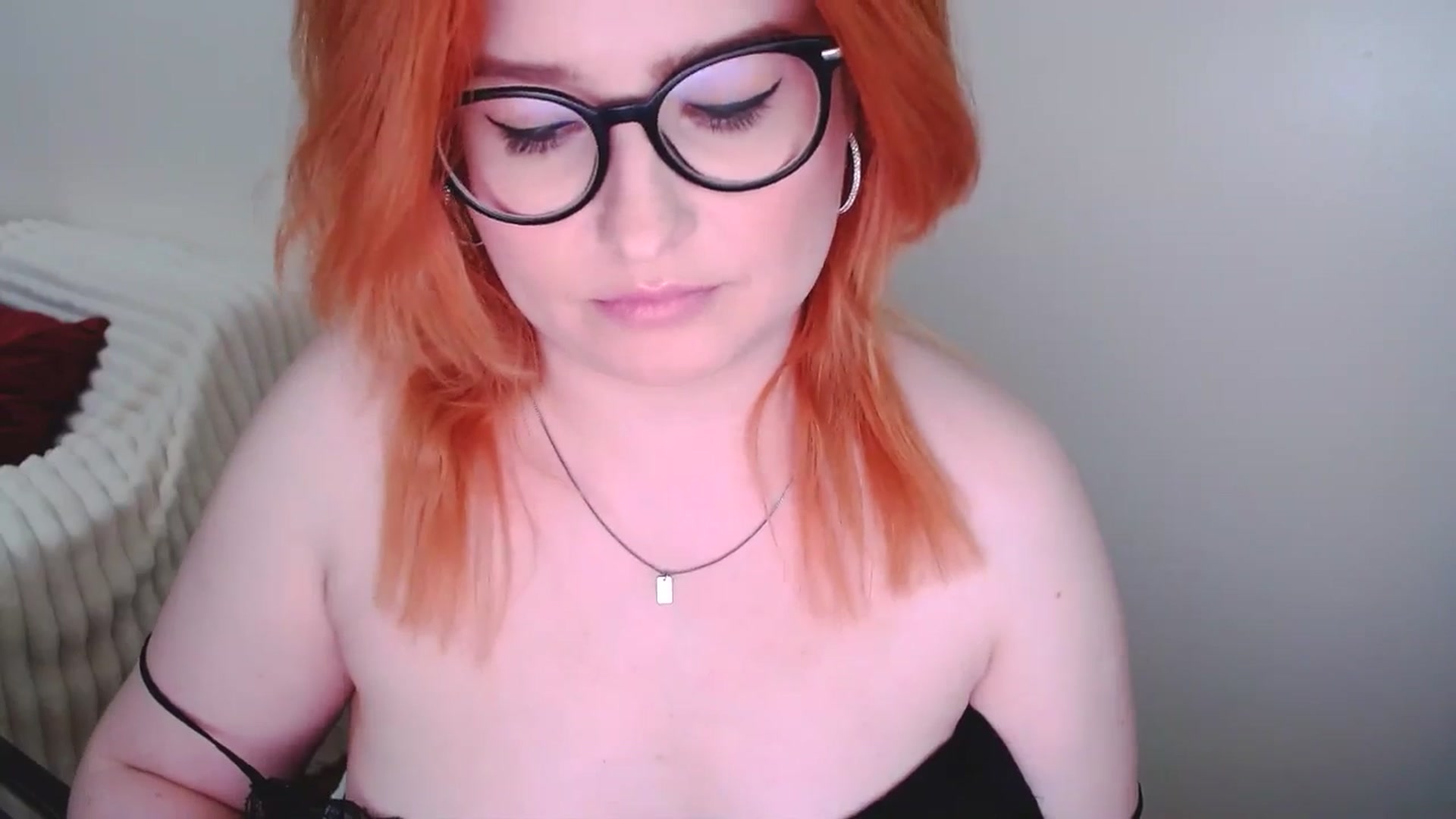 Gallery image thumbnail from EvaStar19's myfreecams stream on, 04/06/2025, 15:02 image 4 of 20