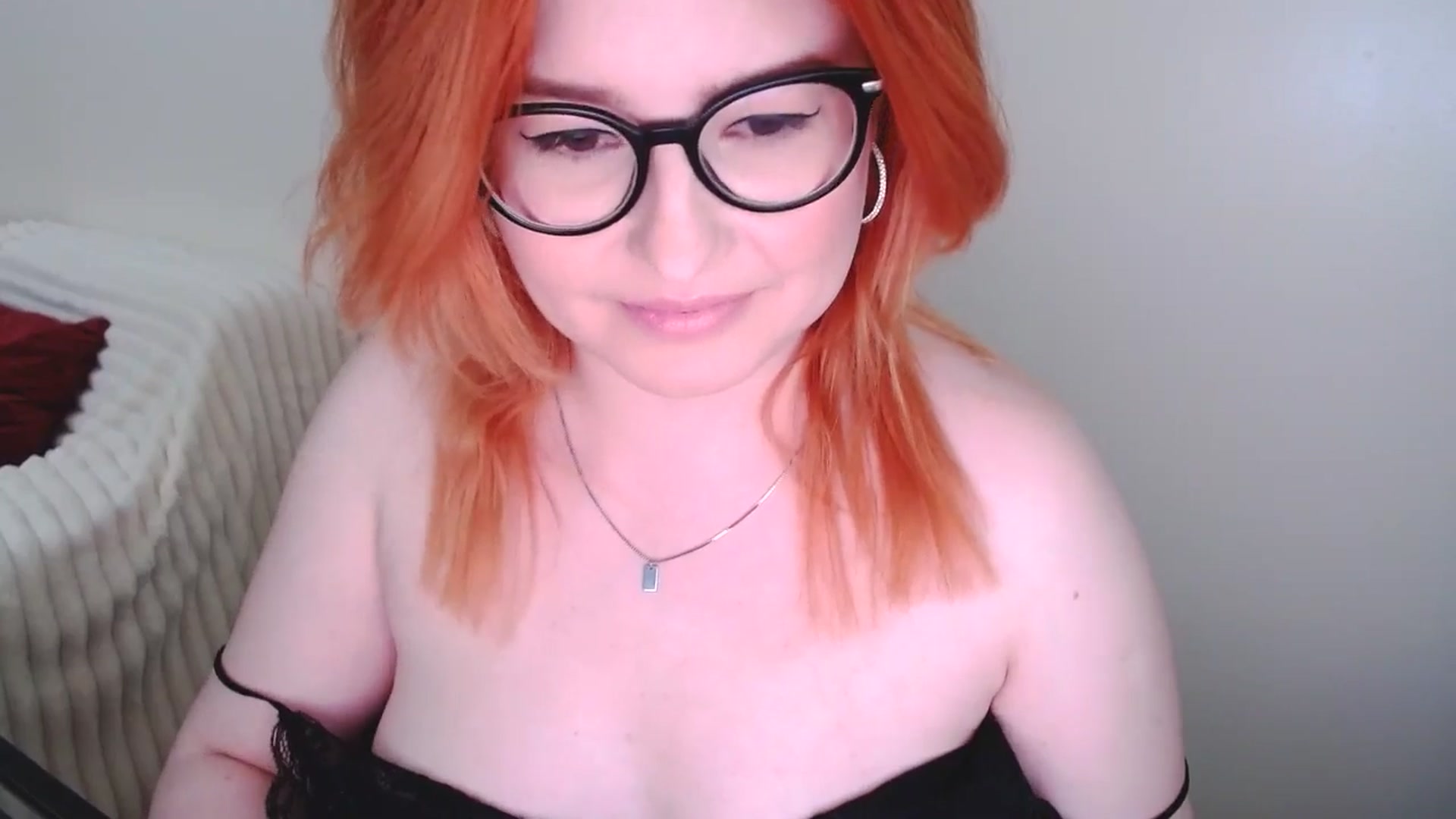 Gallery image thumbnail from EvaStar19's myfreecams stream on, 04/06/2025, 15:02 image 3 of 20