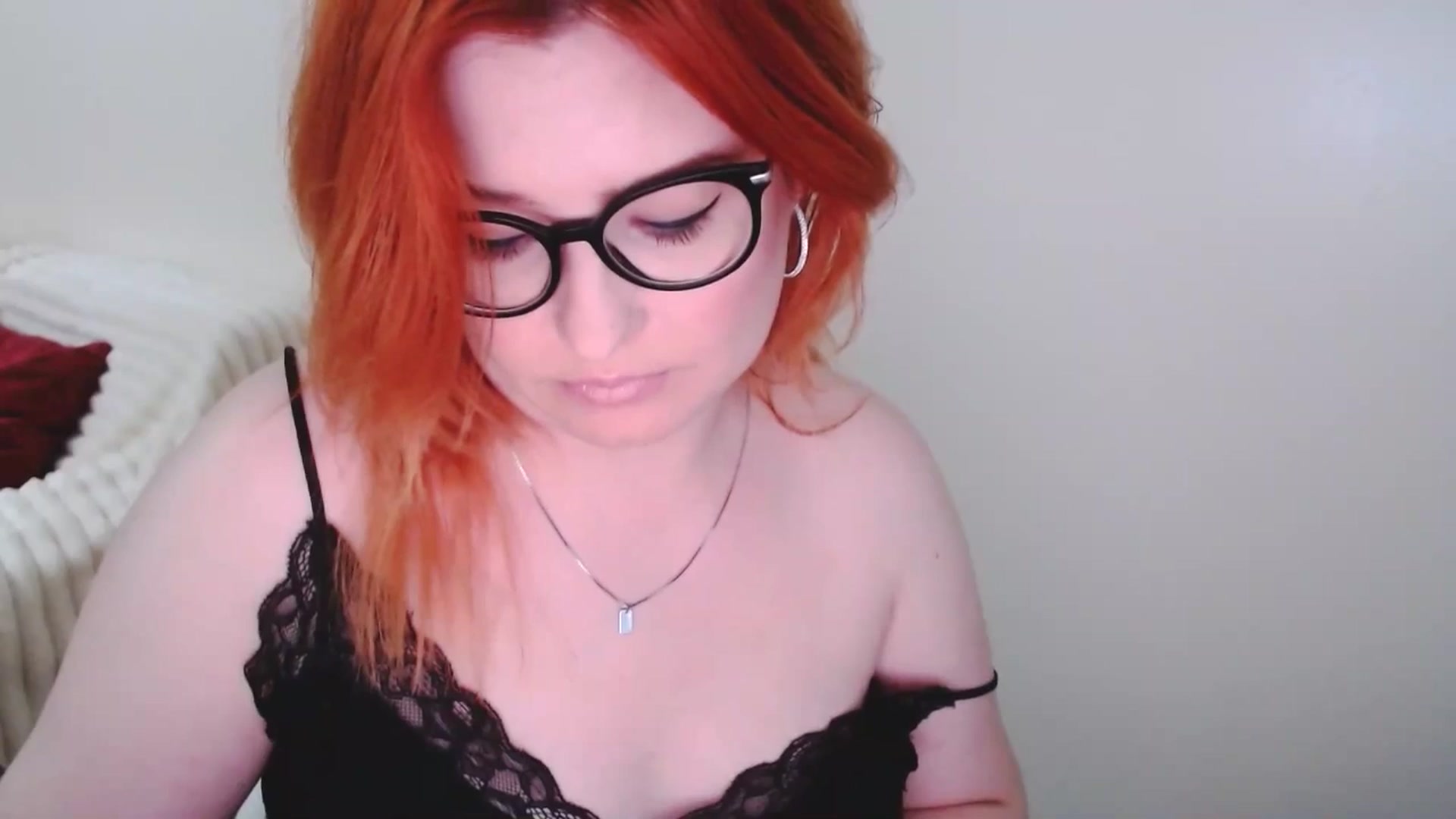 Gallery image thumbnail from EvaStar19's myfreecams stream on, 04/06/2025, 16:20 image 12 of 20