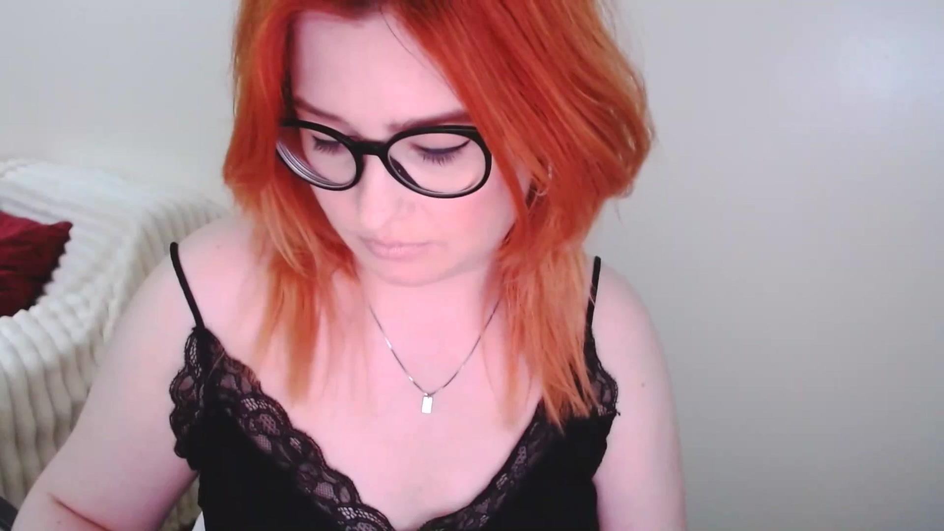 Gallery image thumbnail from EvaStar19's myfreecams stream on, 04/06/2025, 16:20 image 1 of 20