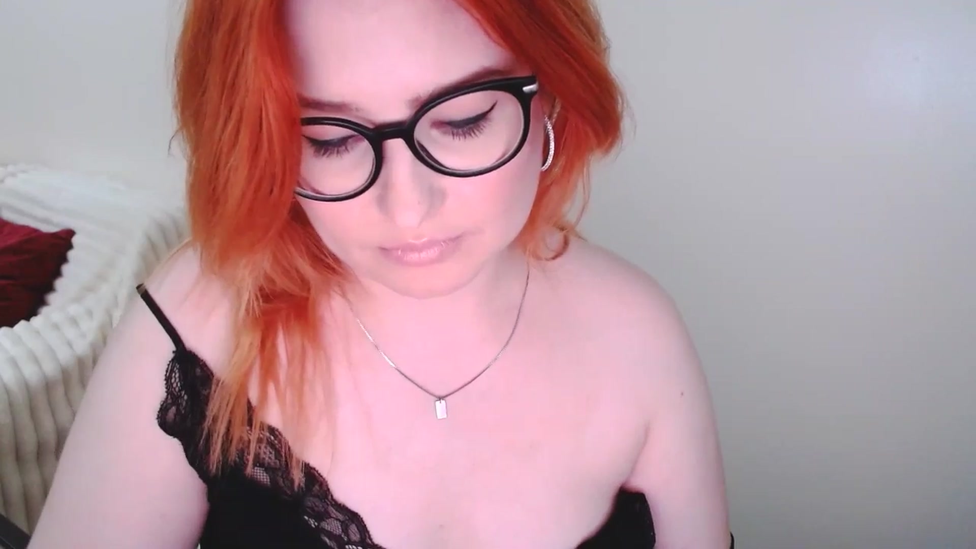 Gallery image thumbnail from EvaStar19's myfreecams stream on, 04/06/2025, 16:20 image 8 of 20