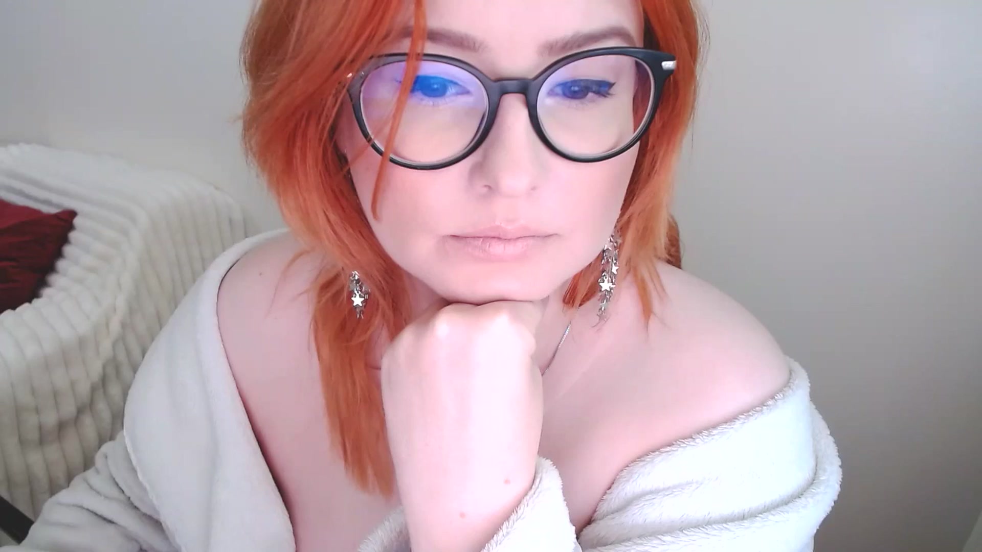 Gallery image thumbnail from EvaStar19's myfreecams stream on, 04/08/2025, 09:47 image 5 of 20
