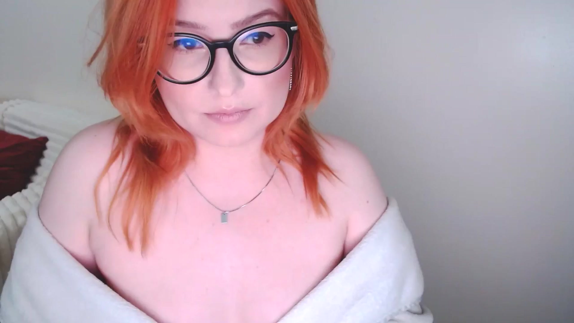 Gallery image thumbnail from EvaStar19's myfreecams stream on, 04/10/2025, 12:40 image 1 of 20