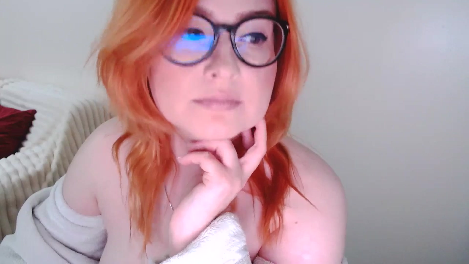 Gallery image thumbnail from EvaStar19's myfreecams stream on, 04/10/2025, 15:04 image 19 of 20
