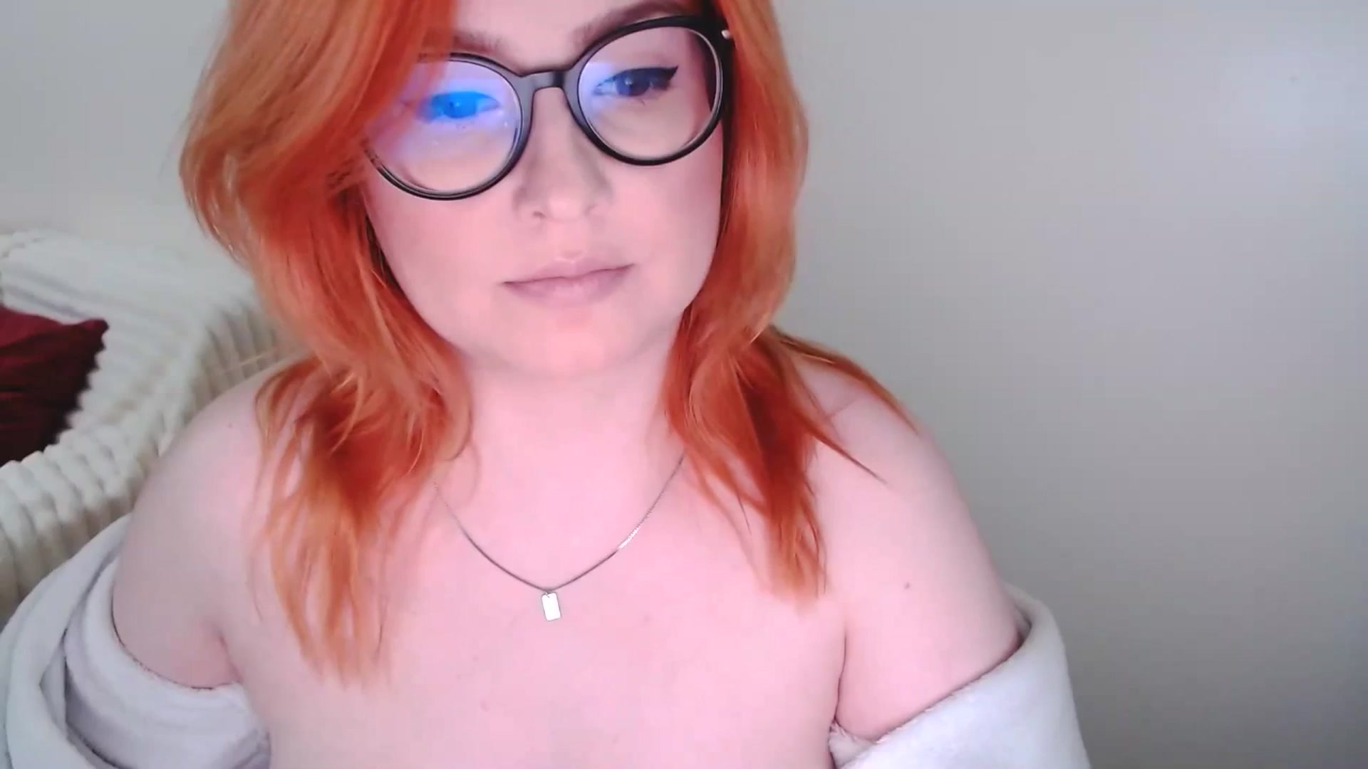 Gallery image thumbnail from EvaStar19's myfreecams stream on, 04/10/2025, 15:04 image 13 of 20