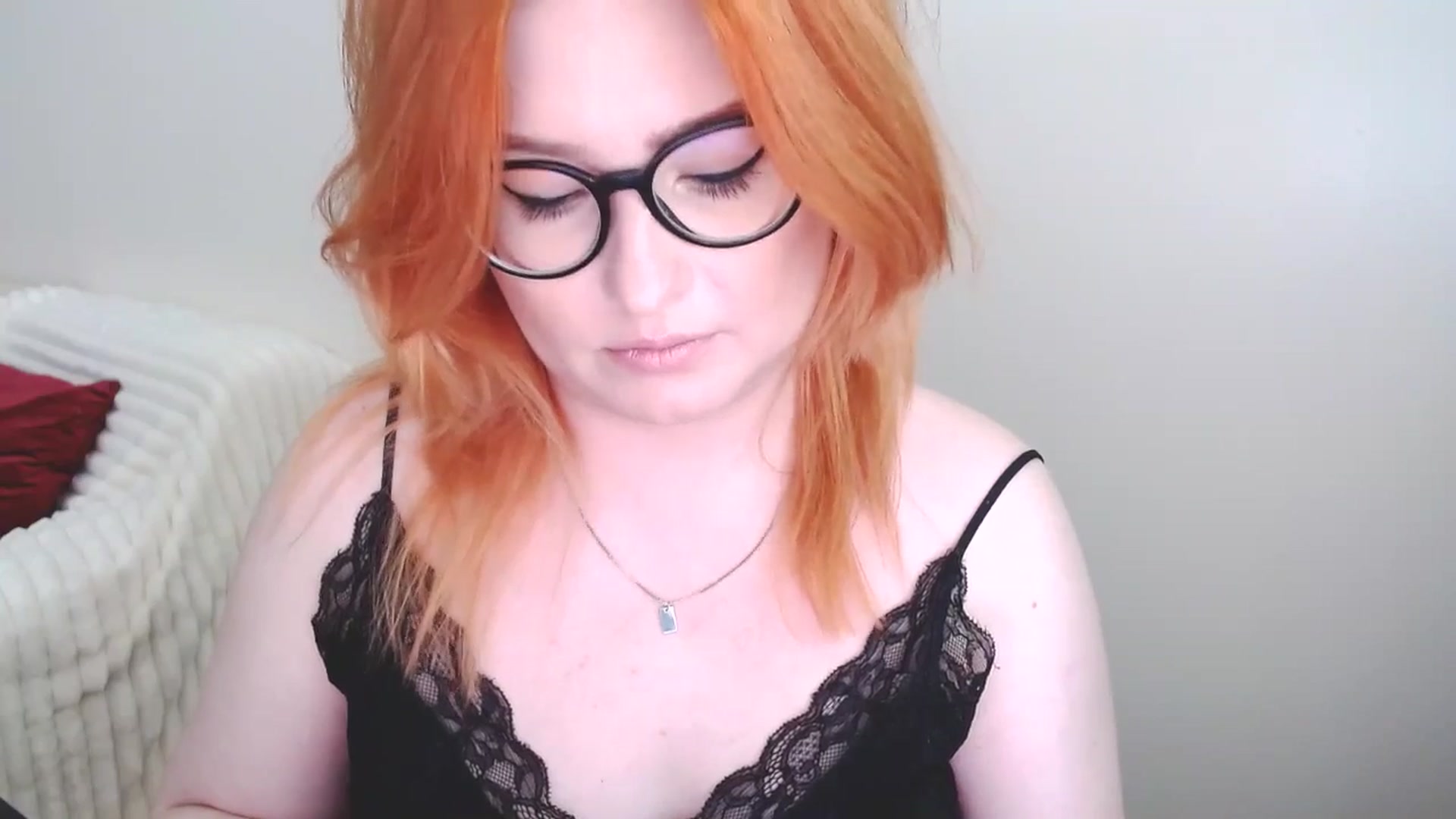 Gallery image thumbnail from EvaStar19's myfreecams stream on, 04/12/2025, 10:55 image 3 of 20