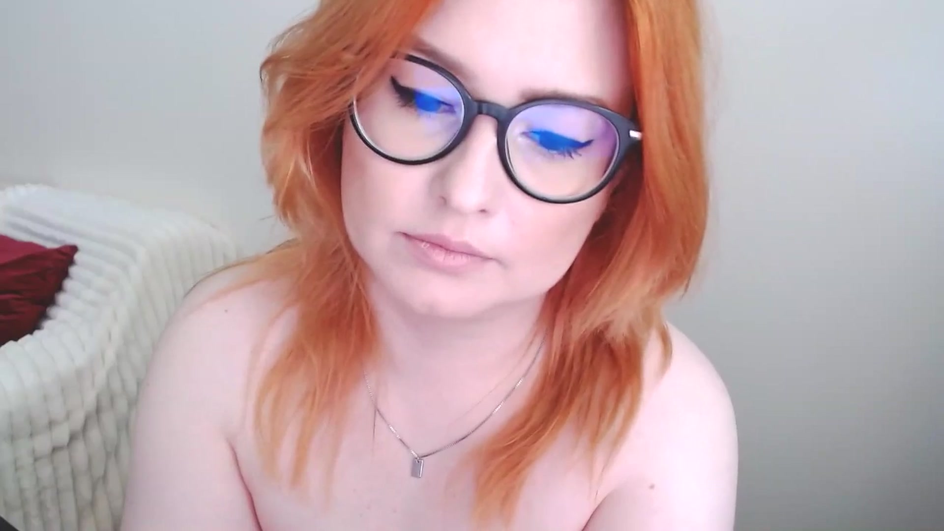 Gallery image thumbnail from EvaStar19's myfreecams stream on, 04/12/2025, 10:55 image 9 of 20