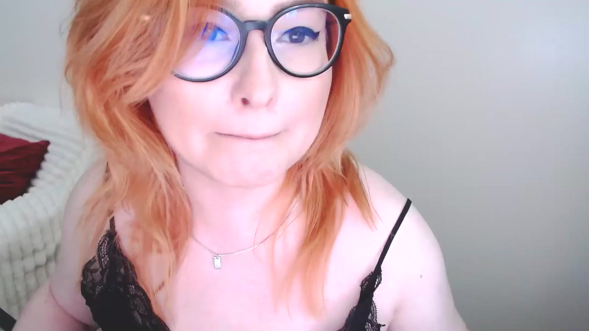 Gallery image thumbnail from EvaStar19's myfreecams stream on, 04/12/2025, 12:22 image 9 of 20