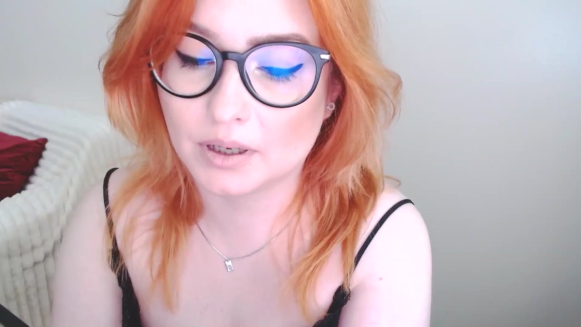 Gallery image thumbnail from EvaStar19's myfreecams stream on, 04/12/2025, 12:22 image 7 of 20