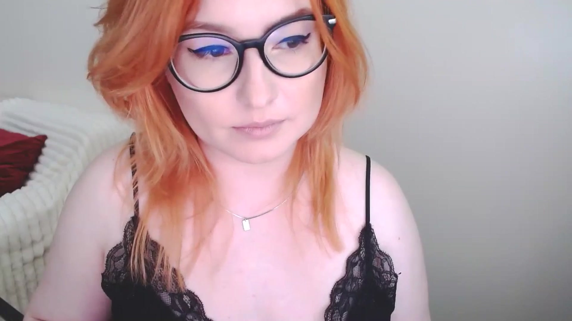 Gallery image thumbnail from EvaStar19's myfreecams stream on, 04/12/2025, 12:22 image 18 of 20