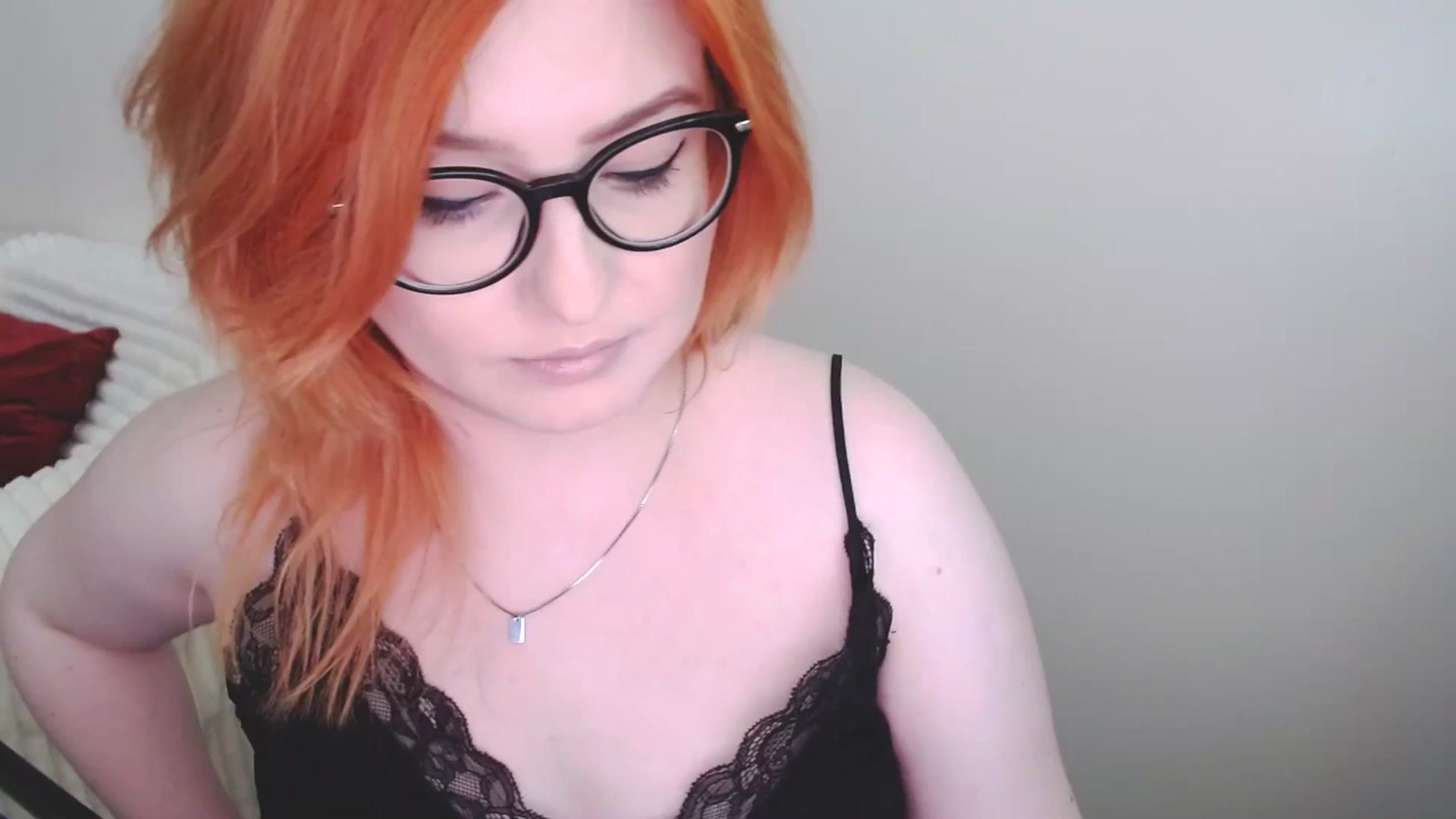 Gallery image thumbnail from EvaStar19's myfreecams stream on, 04/12/2025, 13:22 image 11 of 20