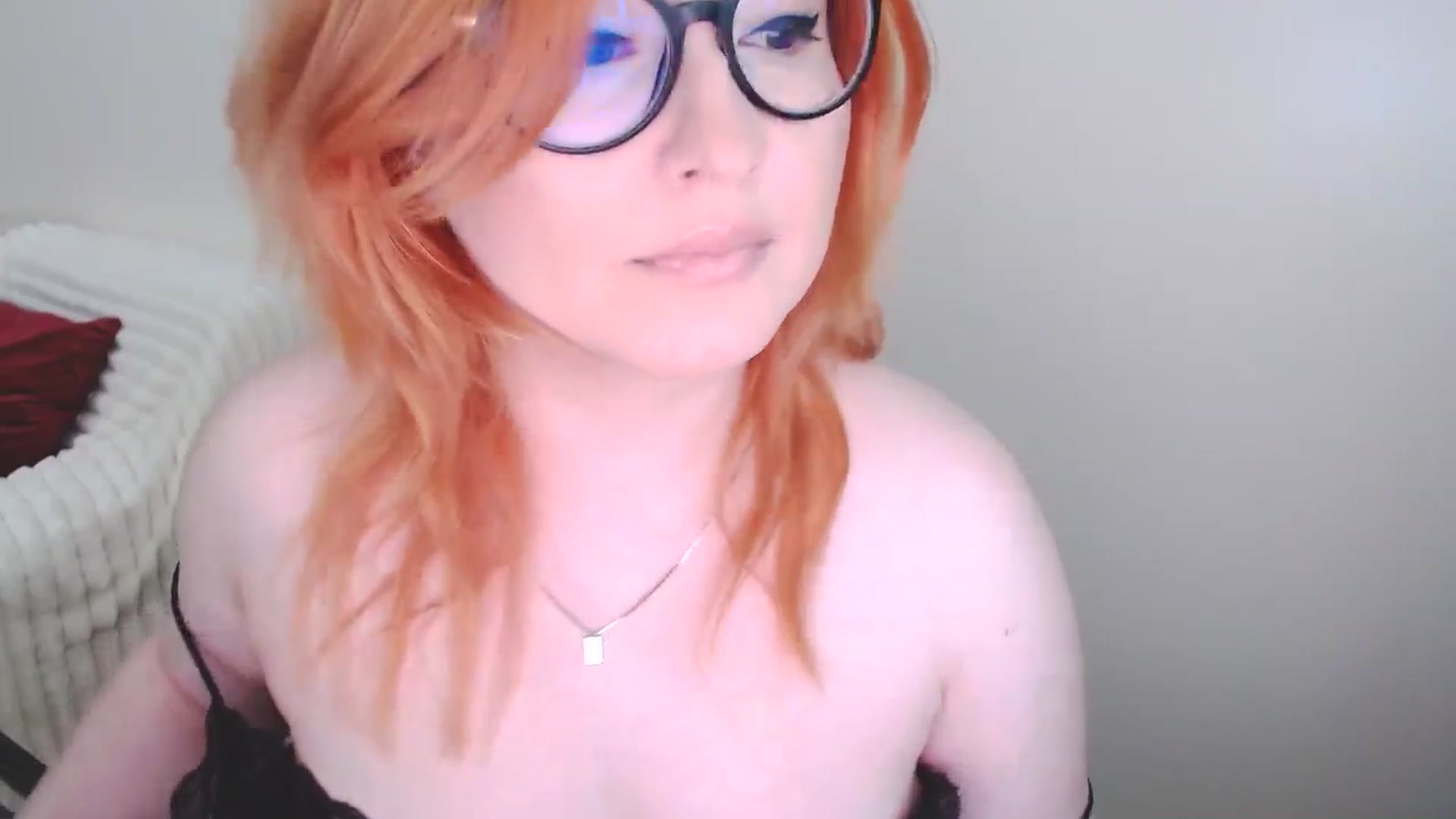 Gallery image thumbnail from EvaStar19's myfreecams stream on, 04/12/2025, 14:56 image 2 of 20