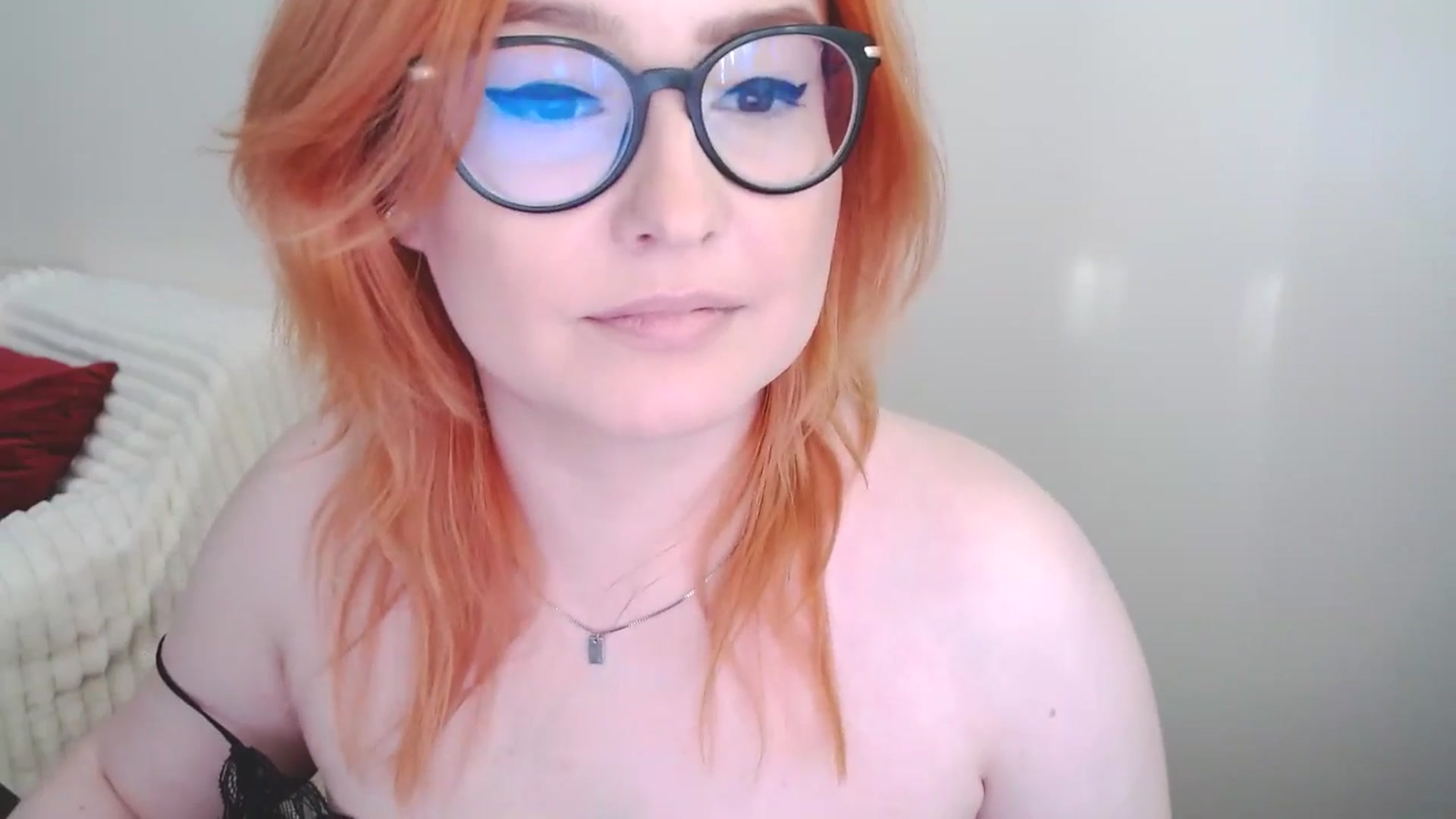 Gallery image thumbnail from EvaStar19's myfreecams stream on, 04/12/2025, 15:36 image 3 of 20