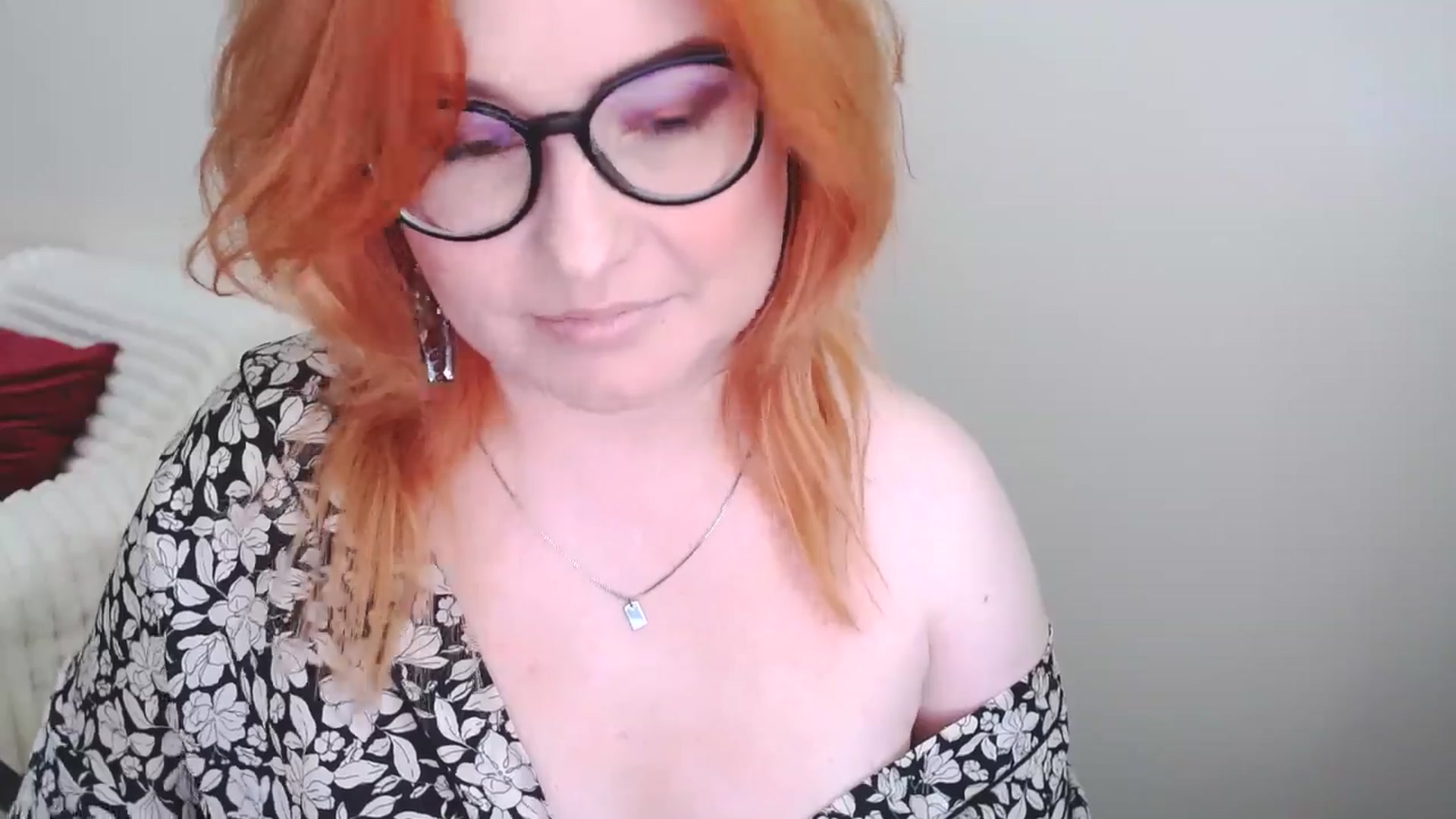 Gallery image thumbnail from EvaStar19's myfreecams stream on, 04/13/2025, 12:14 image 11 of 20