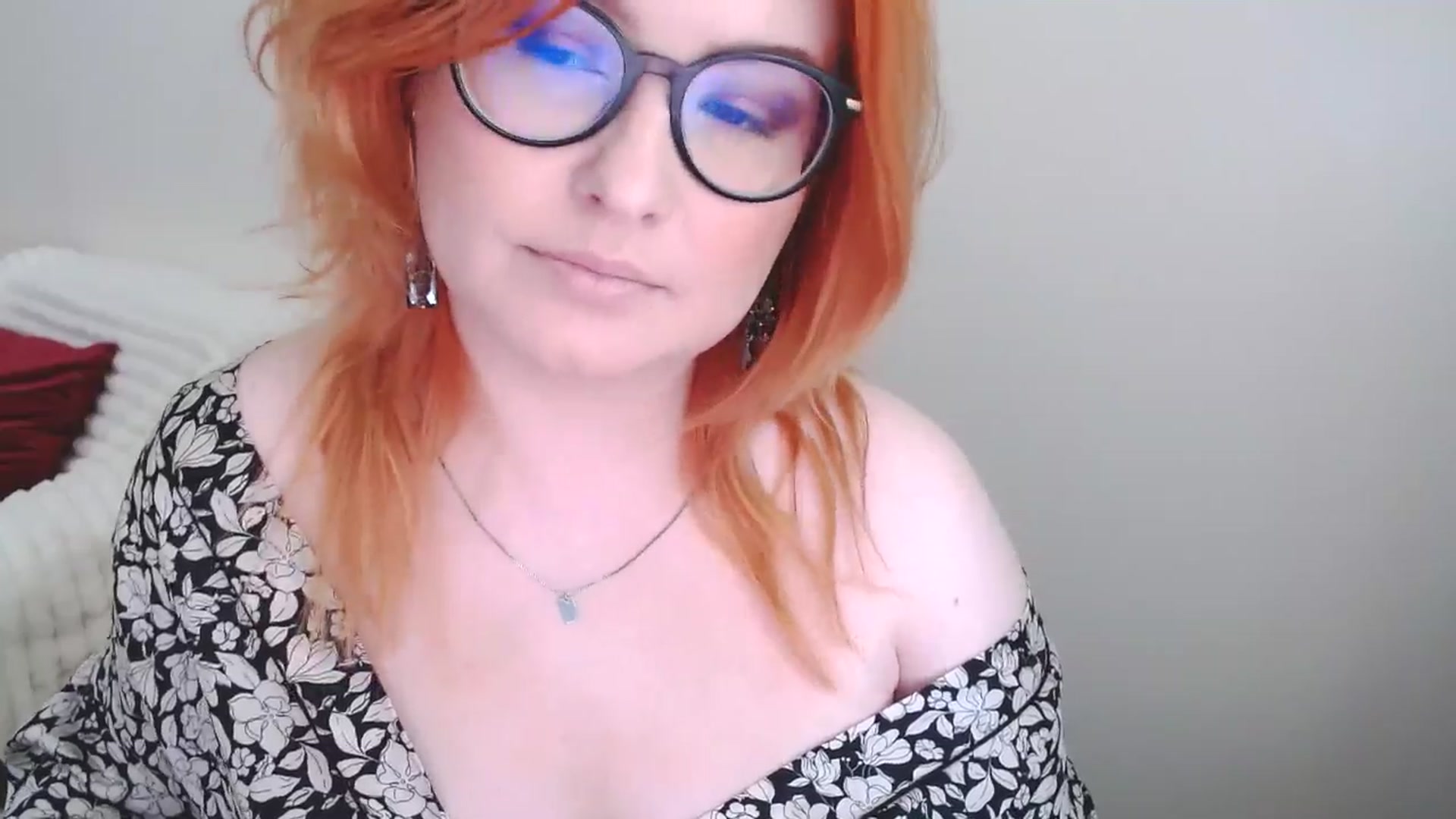 Gallery image thumbnail from EvaStar19's myfreecams stream on, 04/13/2025, 12:14 image 13 of 20