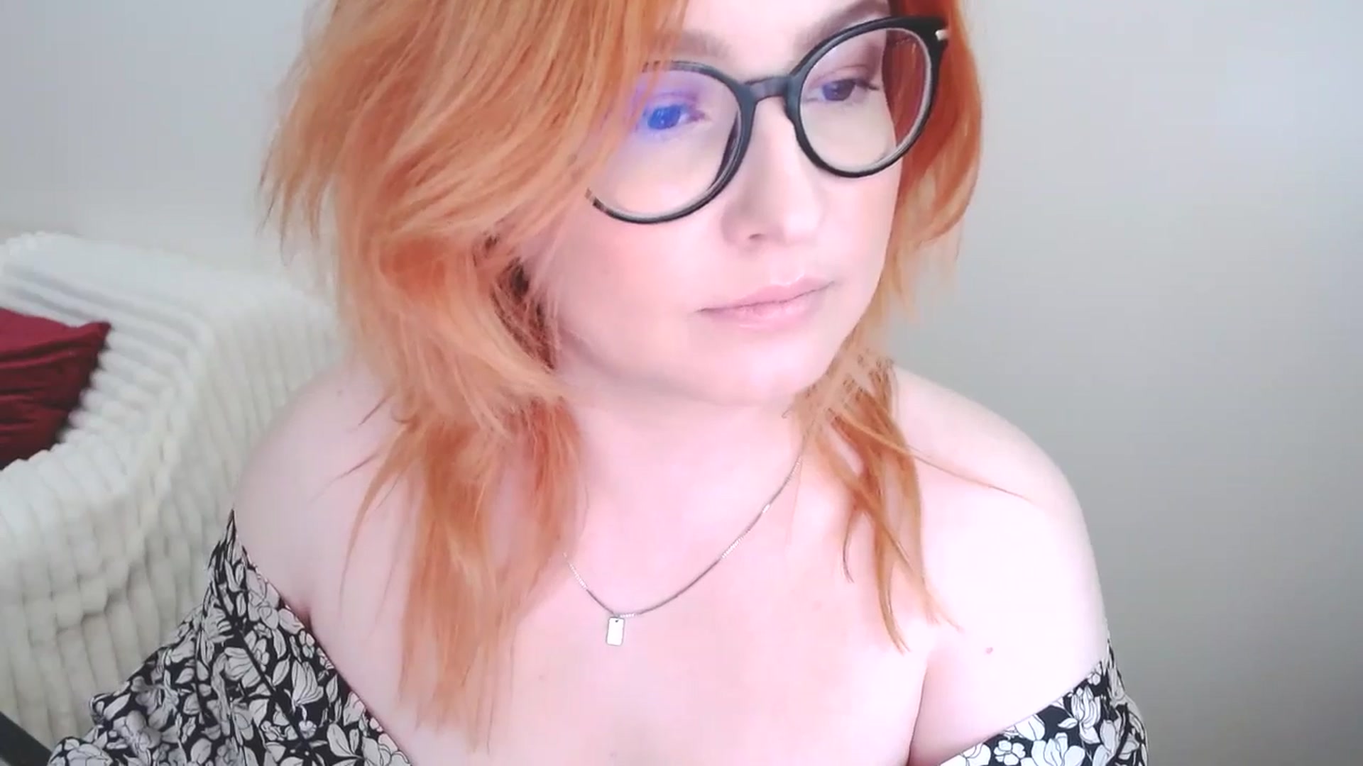 Gallery image thumbnail from EvaStar19's myfreecams stream on, 04/13/2025, 13:08 image 15 of 20