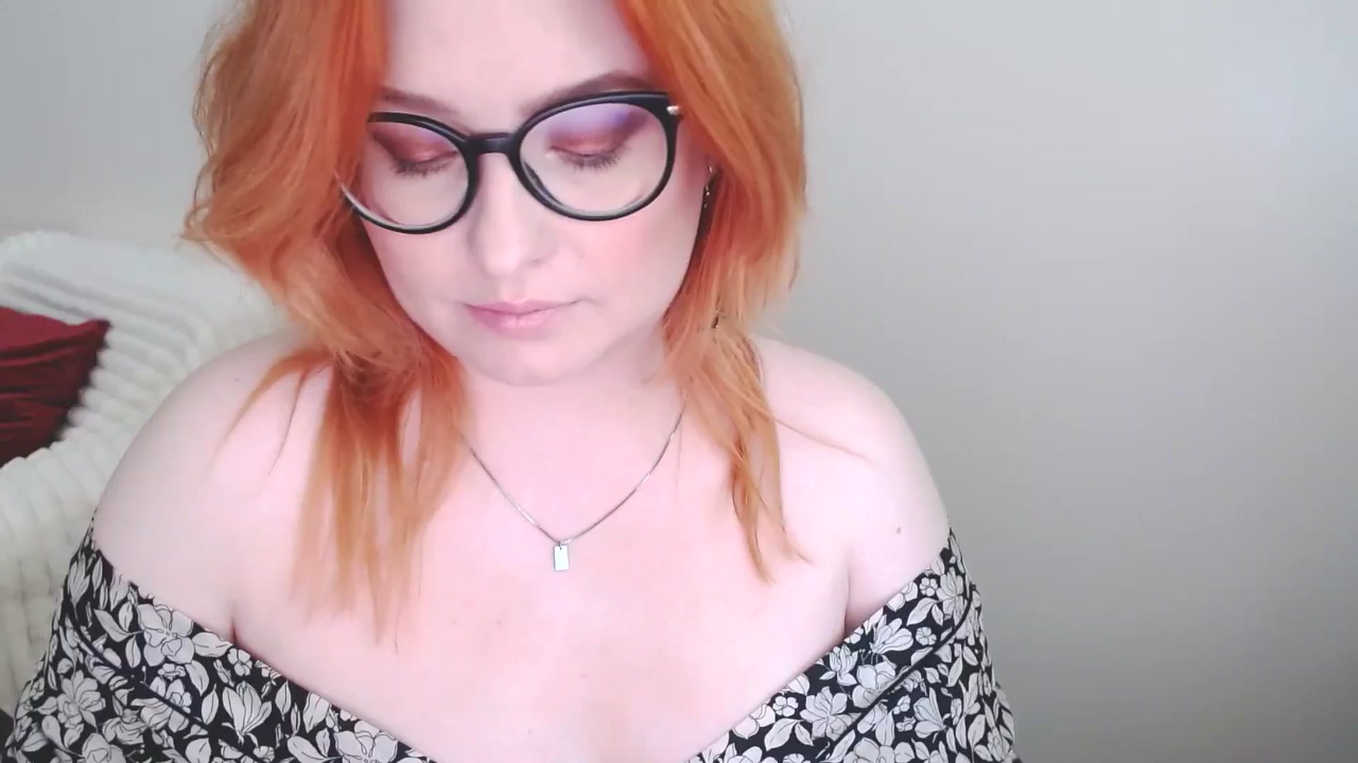 Gallery image thumbnail from EvaStar19's myfreecams stream on, 04/13/2025, 13:08 image 16 of 20
