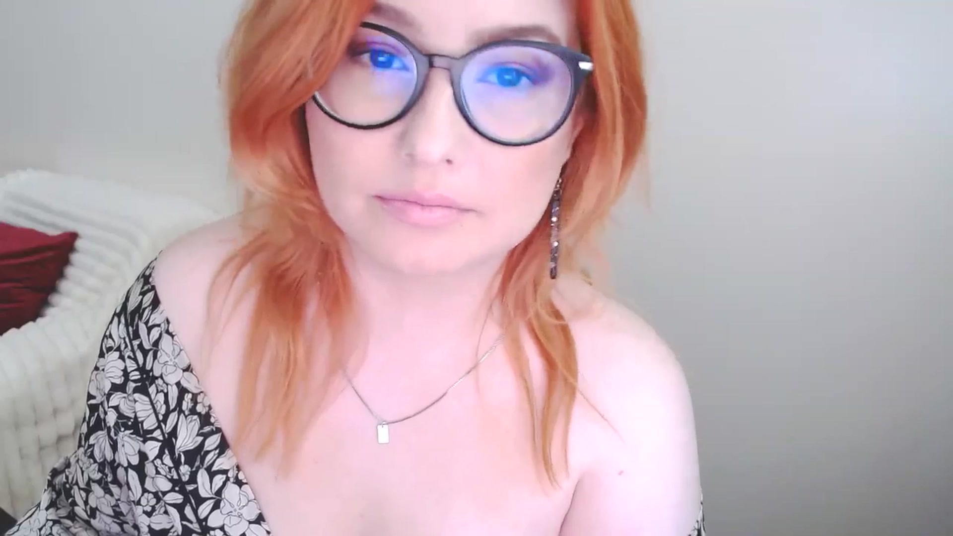 Gallery image thumbnail from EvaStar19's myfreecams stream on, 04/13/2025, 14:20 image 3 of 20