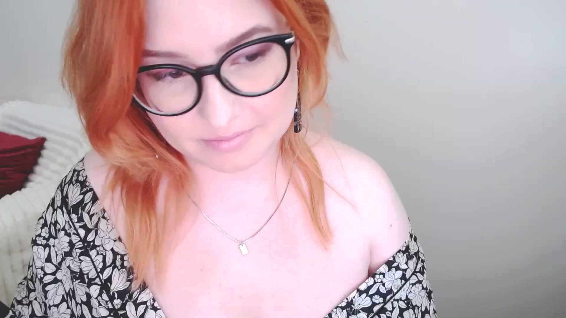 Gallery image thumbnail from EvaStar19's myfreecams stream on, 04/13/2025, 14:20 image 1 of 20