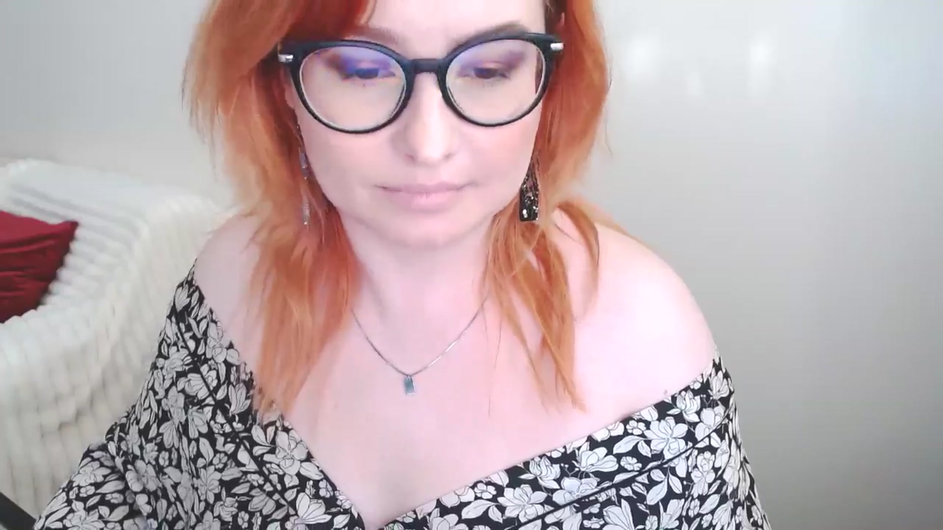 Gallery image thumbnail from EvaStar19's myfreecams stream on, 04/13/2025, 15:43 image 10 of 20