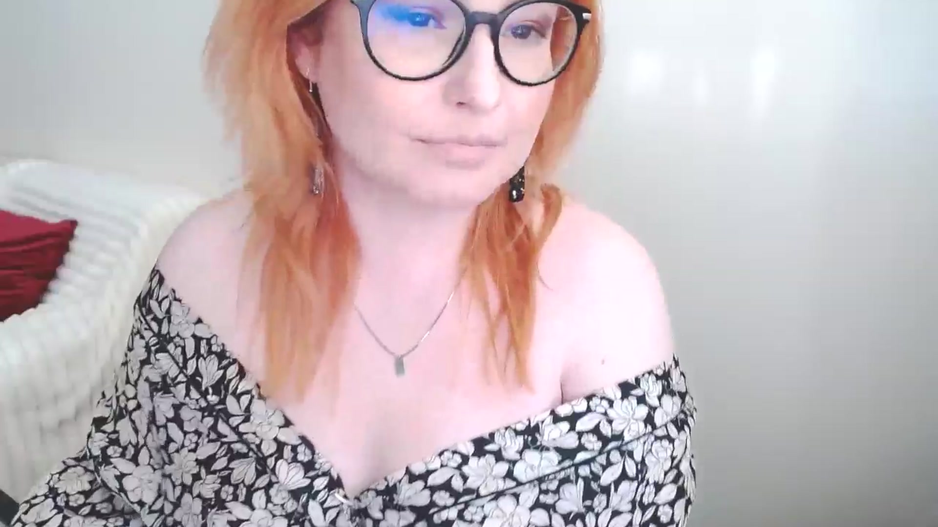 Gallery image thumbnail from EvaStar19's myfreecams stream on, 04/13/2025, 15:43 image 6 of 20