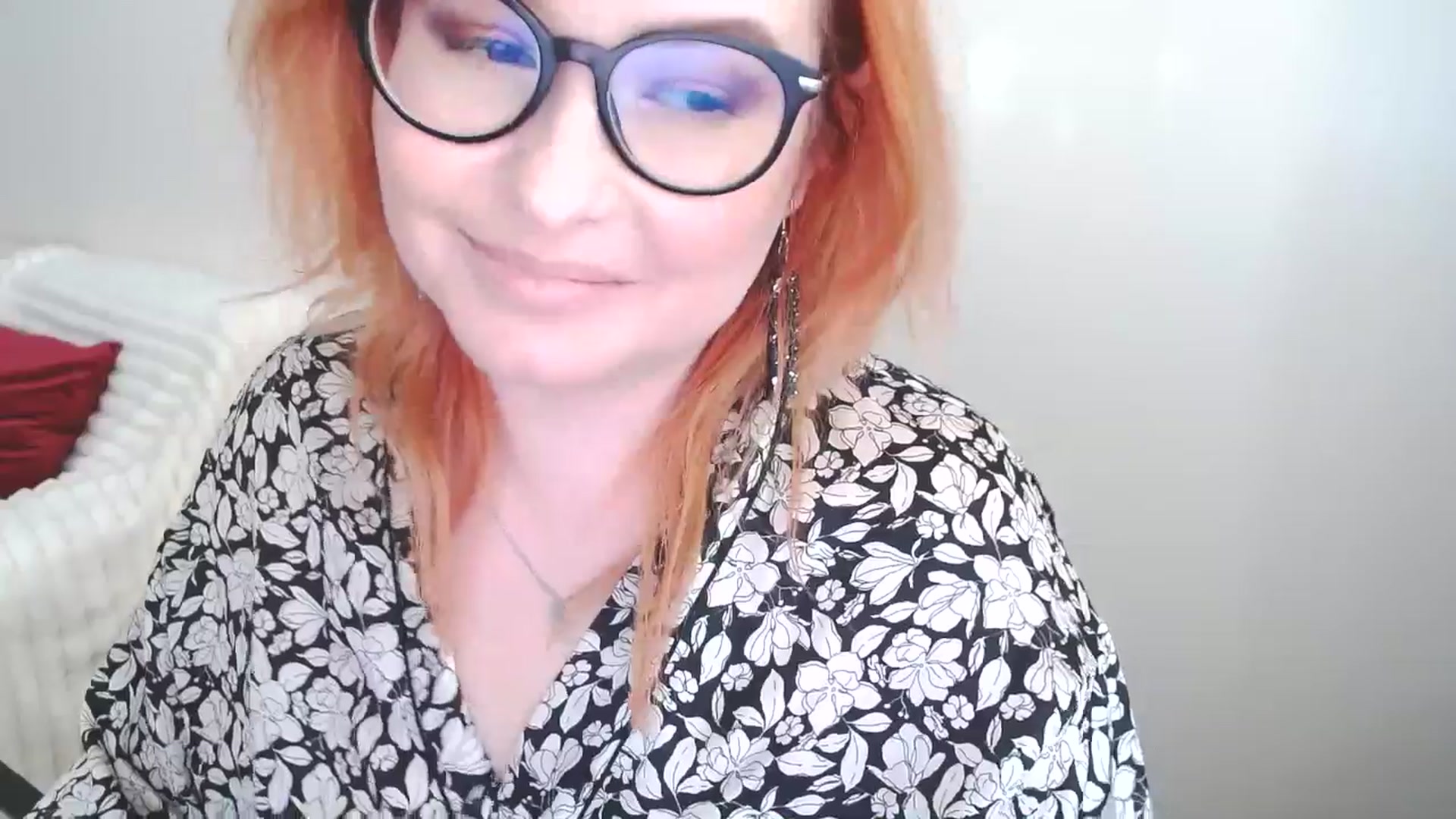 Gallery image thumbnail from EvaStar19's myfreecams stream on, 04/13/2025, 15:43 image 12 of 20